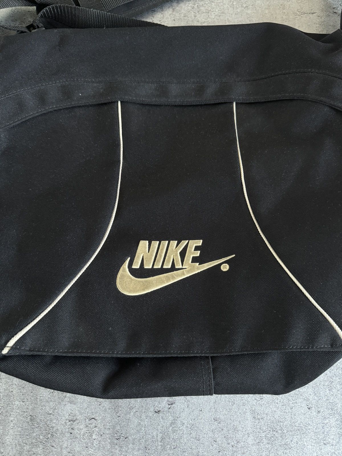 Nike × Vintage Nike Black Swoosh Logo 90s vintage bag Y2K opium Size ONE SIZE - 2 Thumbnail