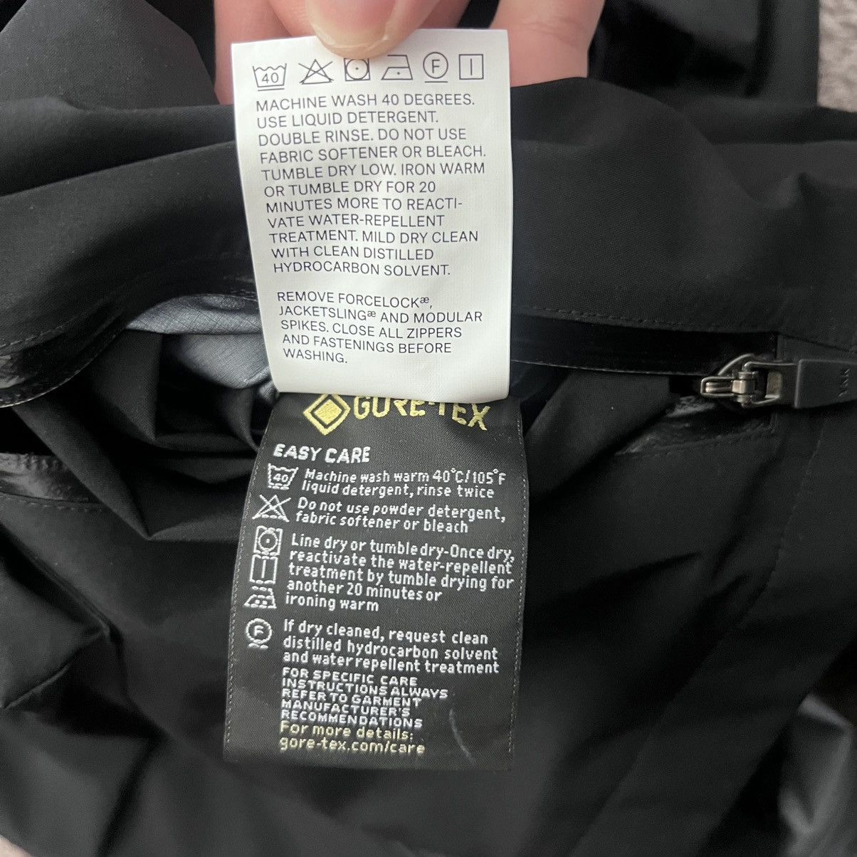 Acronym J1W-GT Size US XS / EU 42 / 0 - 4 Thumbnail