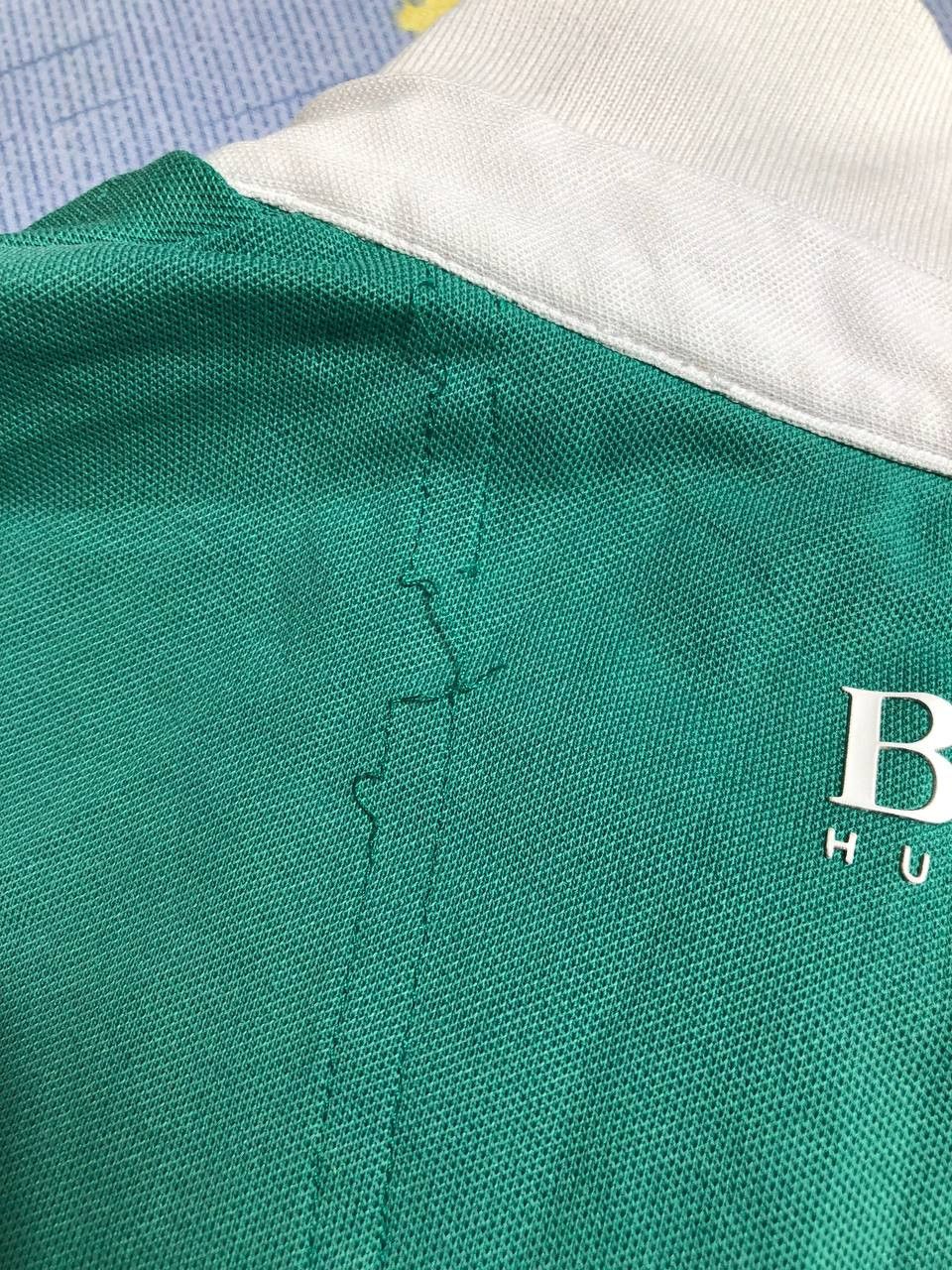 Hugo Boss × Vintage Vintage 90s Hugo Boss T Shirt Logo Size US XL / EU 56 / 4 - 14 Thumbnail