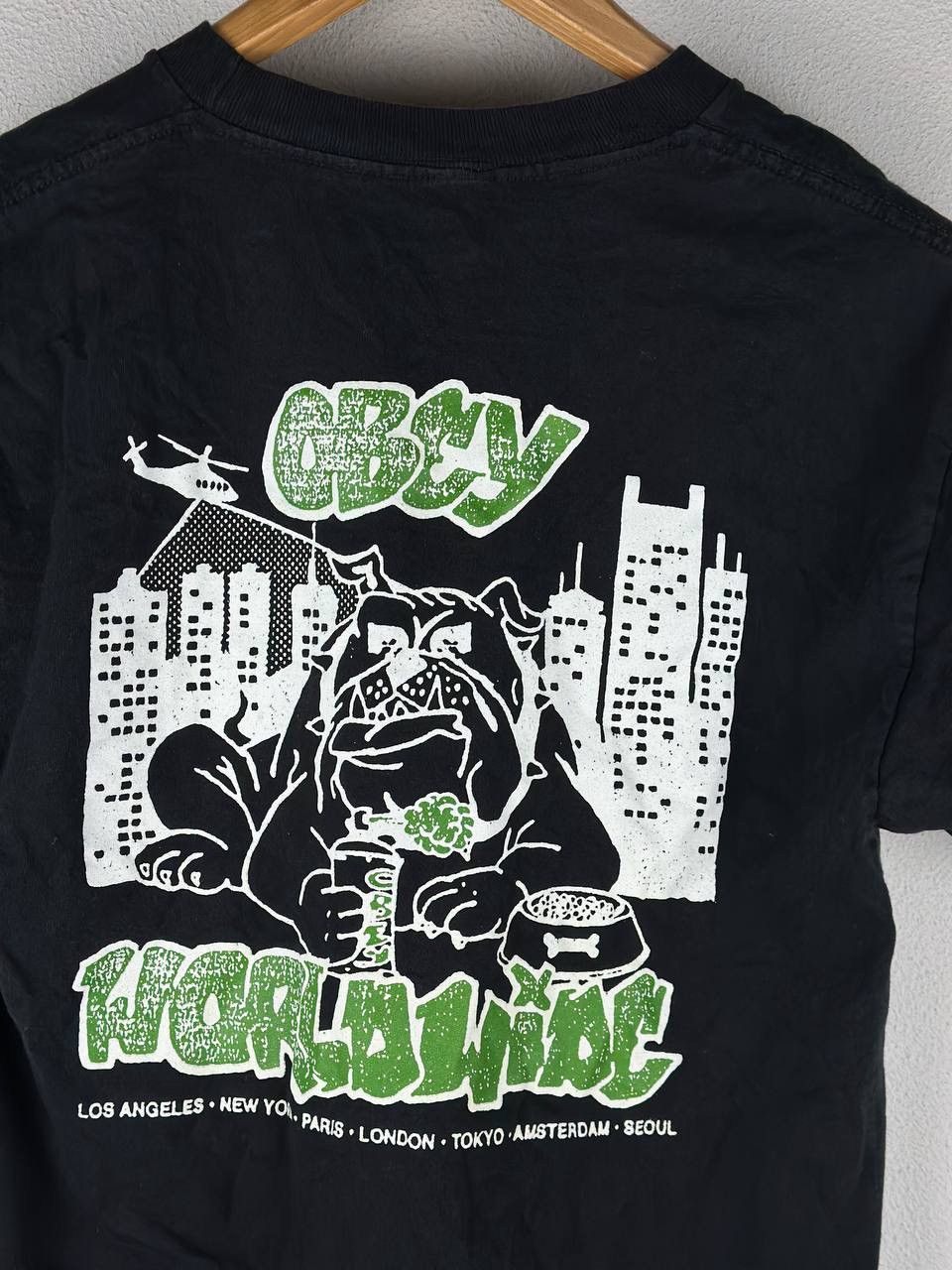 Obey T-shirt Obey size M Size US M / EU 48-50 / 2 - 4 Thumbnail