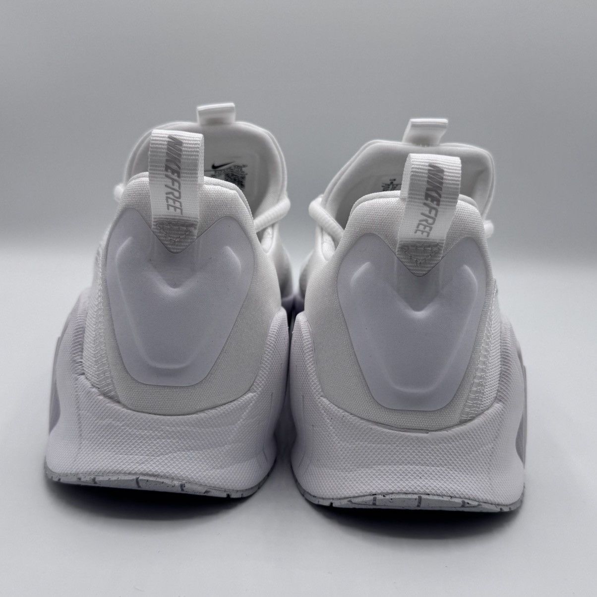 Nike Nike Free Metcon Women Size 8 Platinum Tint FJ7126-101 Size US 8 / IT 38 - 5 Thumbnail