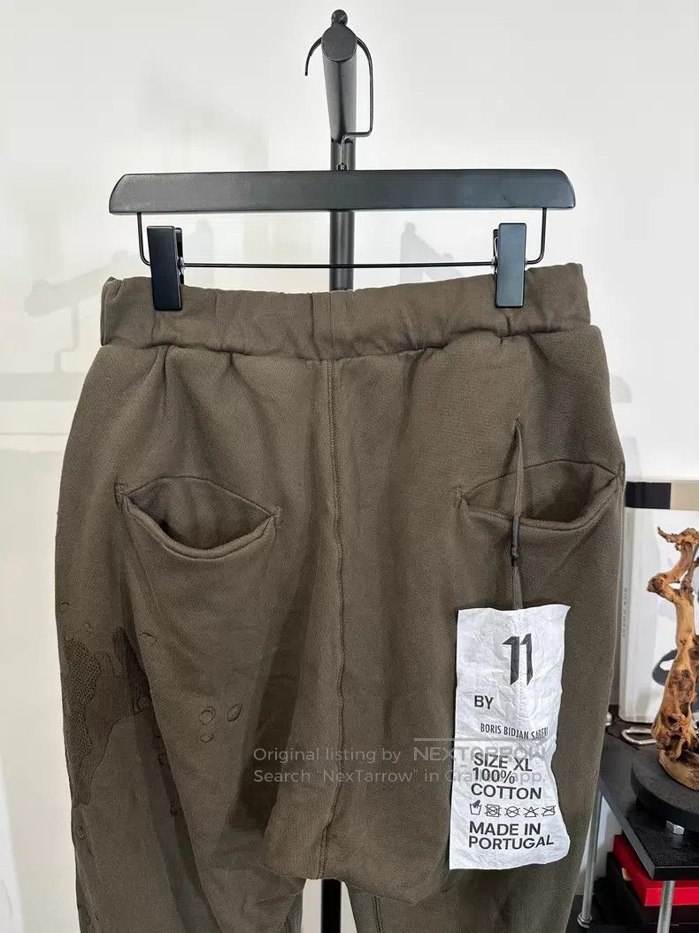 Boris Bidjan Saberi Boris Bidjan Saberi Size XL P3 embroidered sweatpants| Size US 34 / EU 50 - 4 Thumbnail