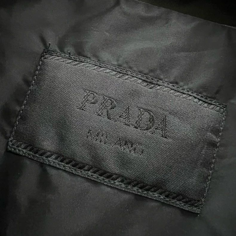 Prada Prada Army green triangle logo jacket 2501-Nextarrow Size US L / EU 52-54 / 3 - 2 Thumbnail