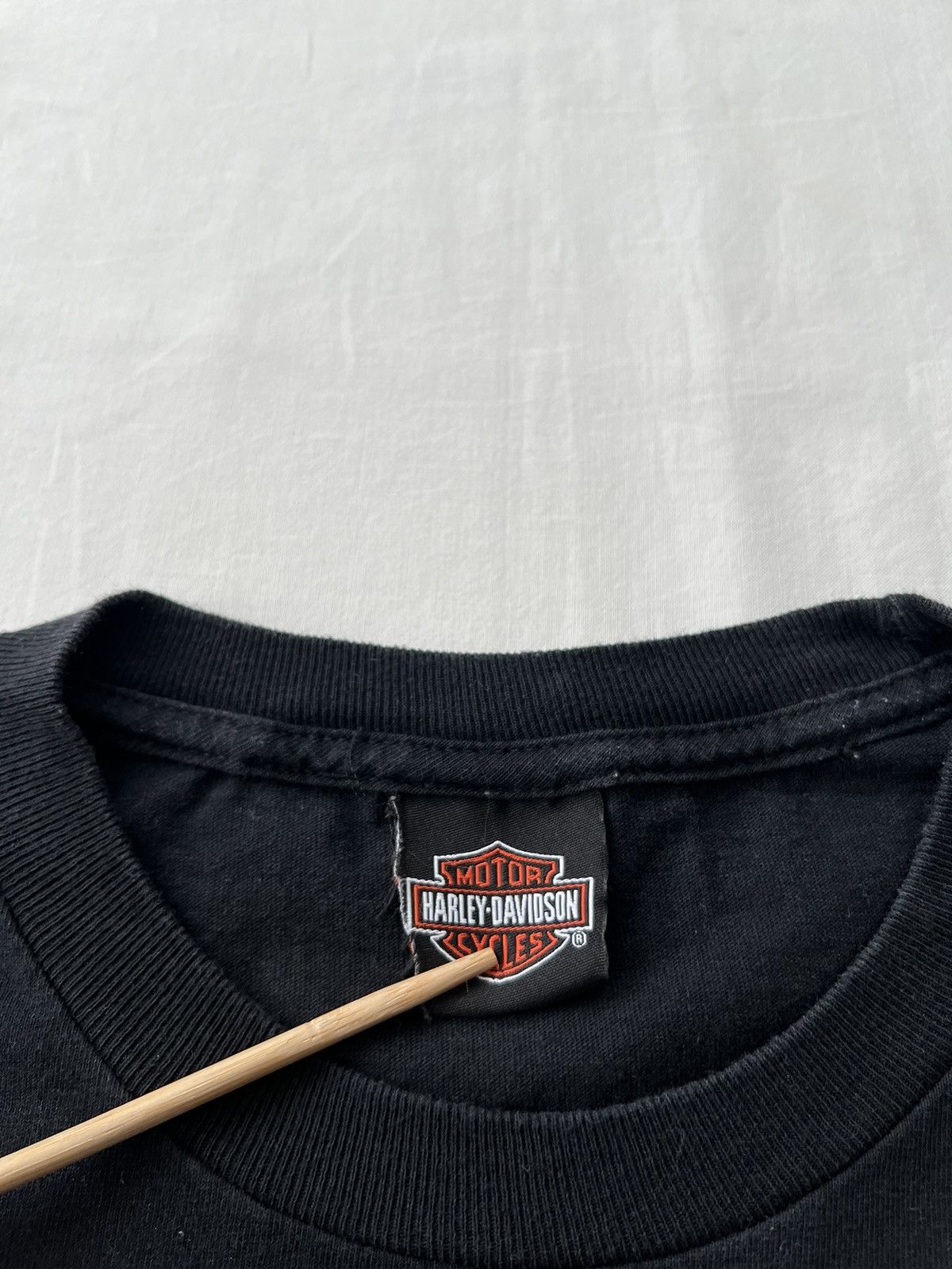 Harley Davidson Vintage 2016 Harley Davidson Bumblebee Stinger Black T-shirt Size US L / EU 52-54 / 3 - 12 Thumbnail