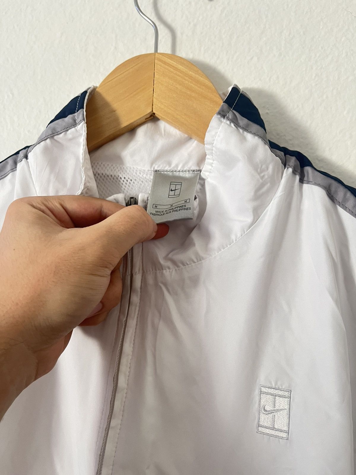 Nike Vintage nike track jacket Size US L / EU 52-54 / 3 - 3 Thumbnail