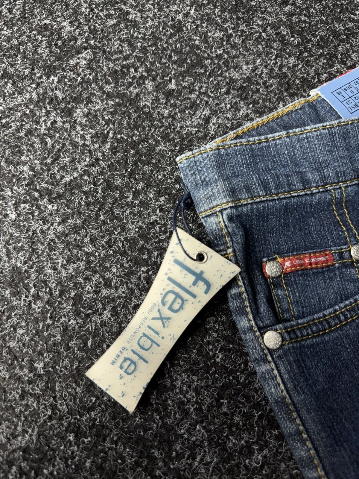 Lee Designer Y2K Lee Cooper Bootcut Flexible Jeans Y2K Style Size 26" / US 2 / IT 38 - 5 Thumbnail