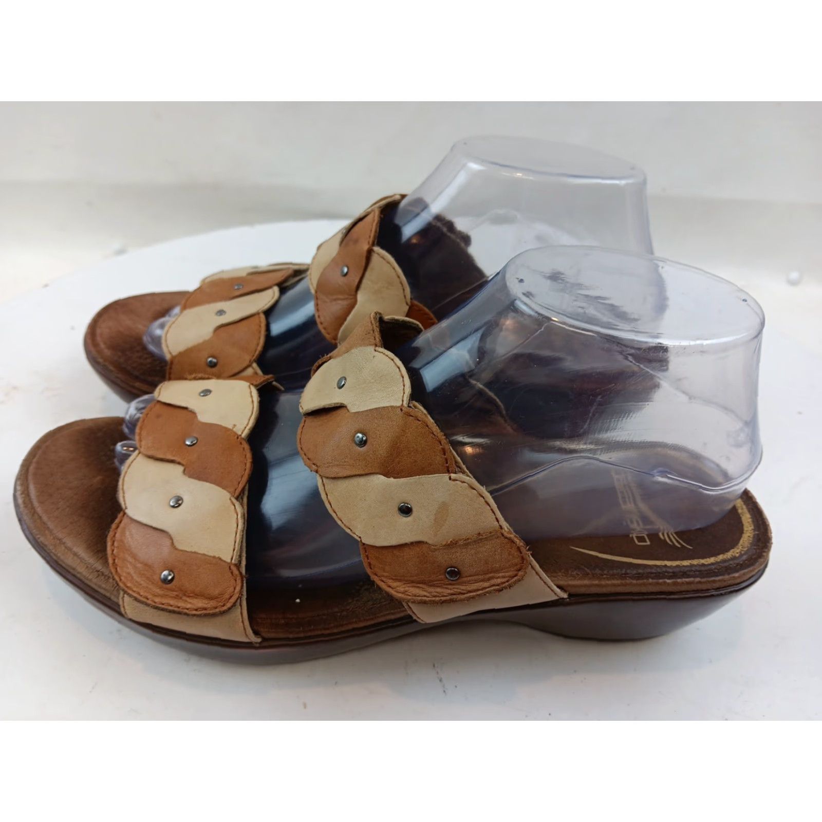 Dansko Dansko Dee Sandals Women’s US 10 EU 40 Brown Double Strappy Slide Studded Wedge Size US 10 / IT 40 - 6 Thumbnail