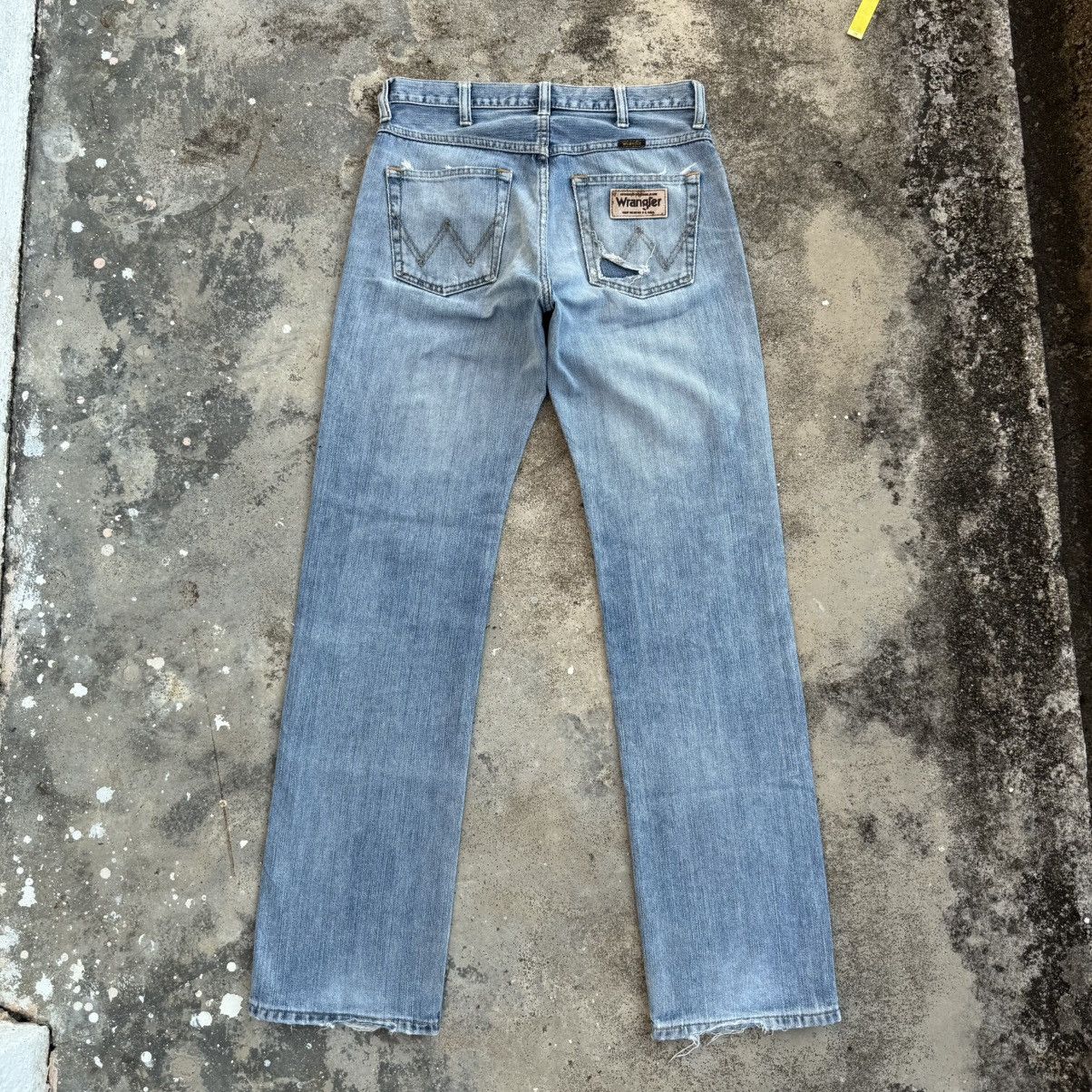 Japanese Brand VINTAGE WRANGLER FADED DISTRESSED JEAN DENIM PANTS Size US 30 / EU 46 - 8 Thumbnail