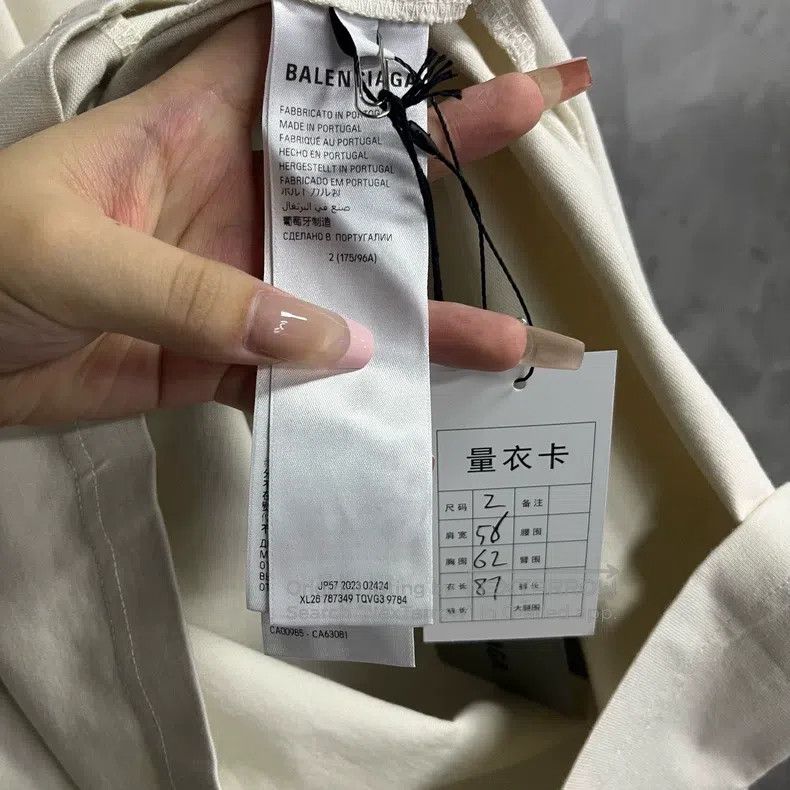 Balenciaga Balenciaga Logo letter print casual round neck short-sleev Size US M / EU 48-50 / 2 - 5 Thumbnail