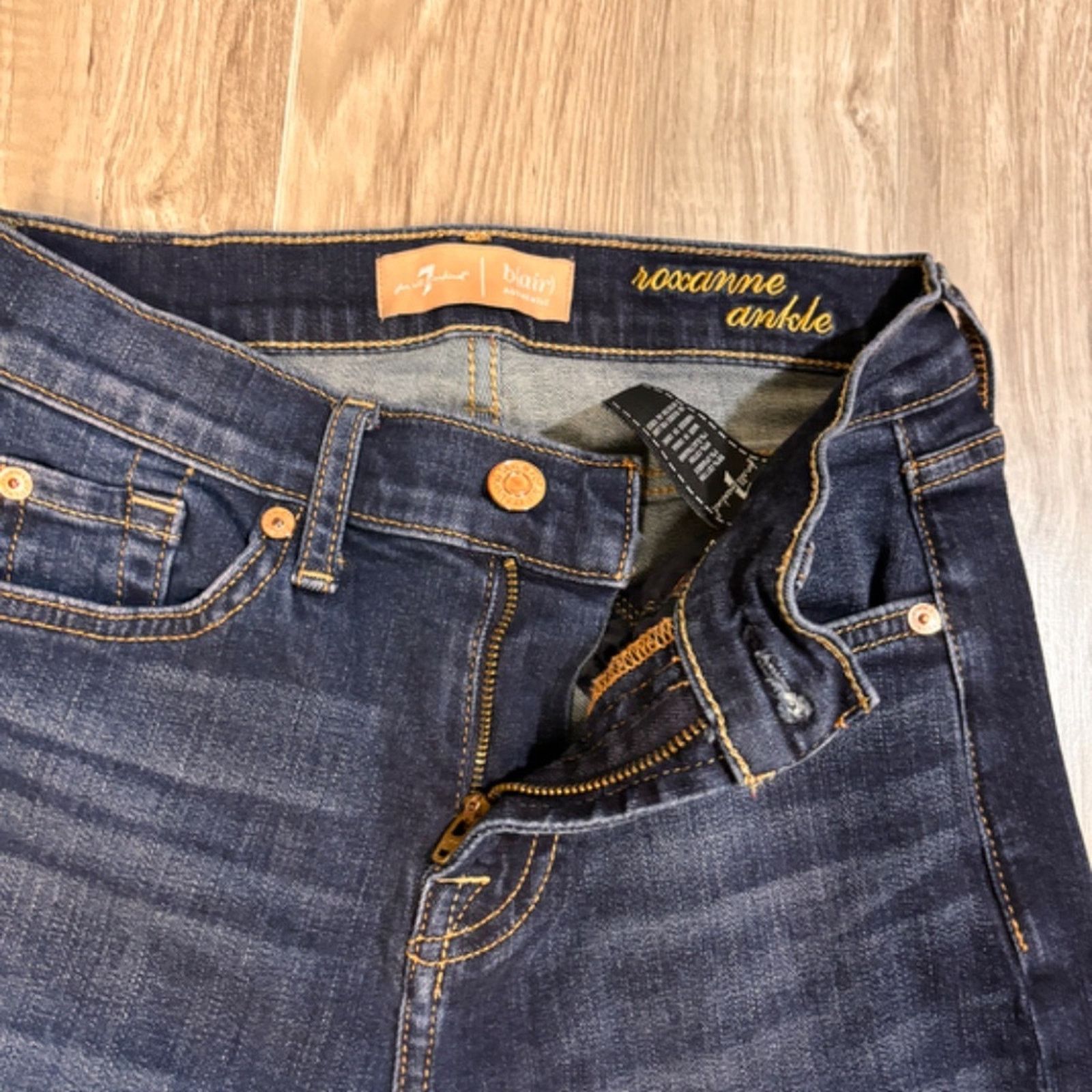 7 For All Mankind 7 For All Mankind B(air) Roxanne Ankle Raw Hem Jeans - 25 Size 25" / US 0 / IT 36 - 4 Thumbnail