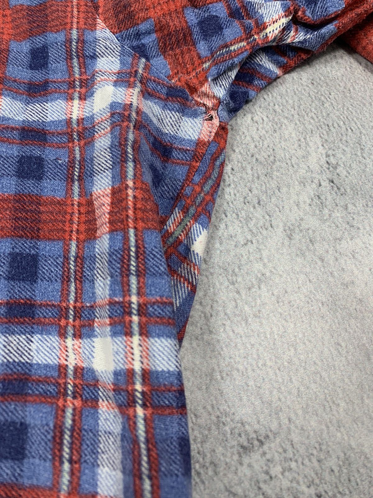 Flannel × Vintage Vintage Y2K Flannel long sleeve button ups workwear size XL Size US XL / EU 56 / 4 - 6 Thumbnail