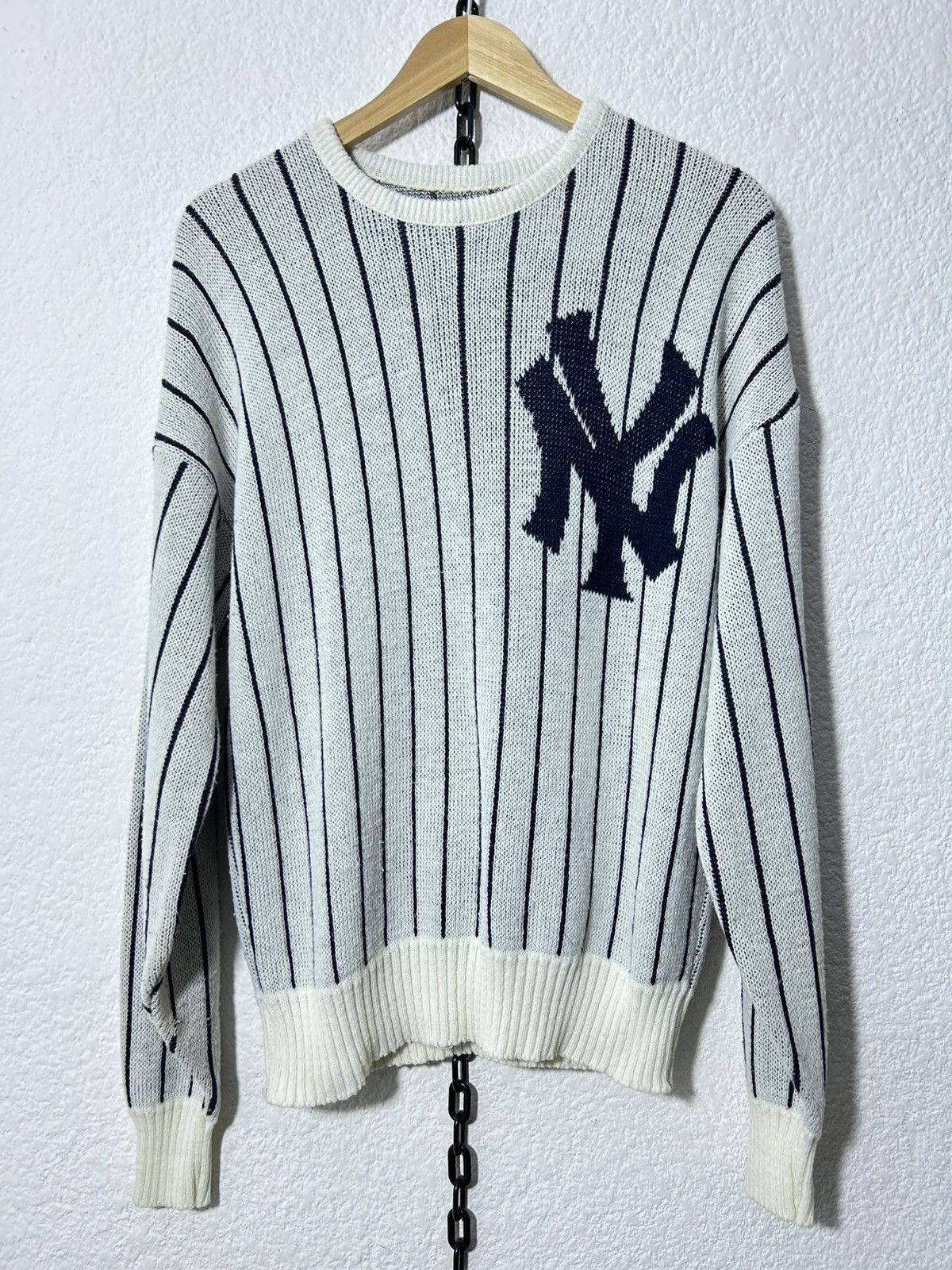 MLB 80’s MLB New York Yankees Knit Sweater by Cliff Engle Size US L / EU 52-54 / 3 - 1 Thumbnail
