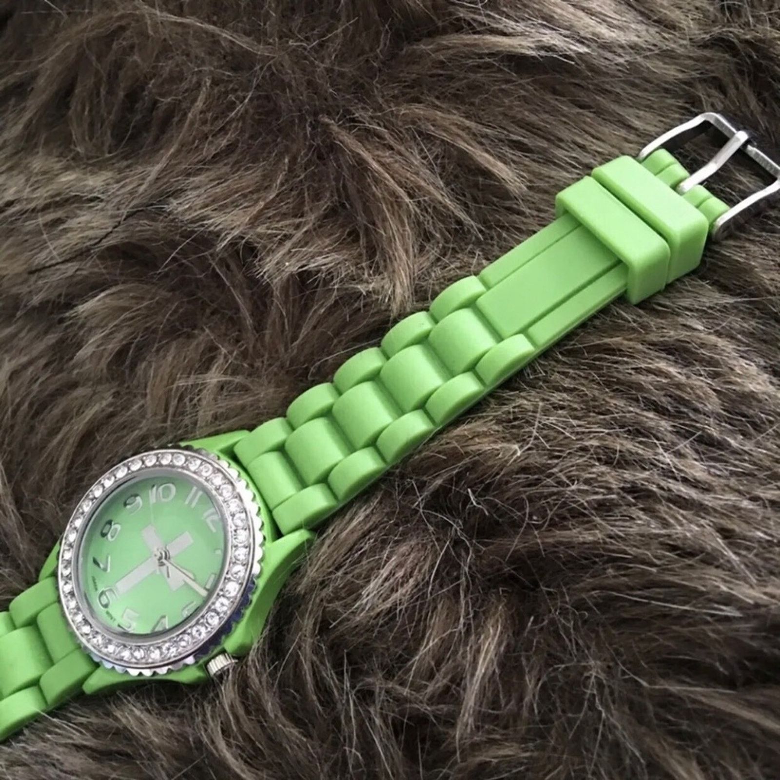 Geneva Ladies Geneva Platinum green silicone band watch Size ONE SIZE - 5 Thumbnail