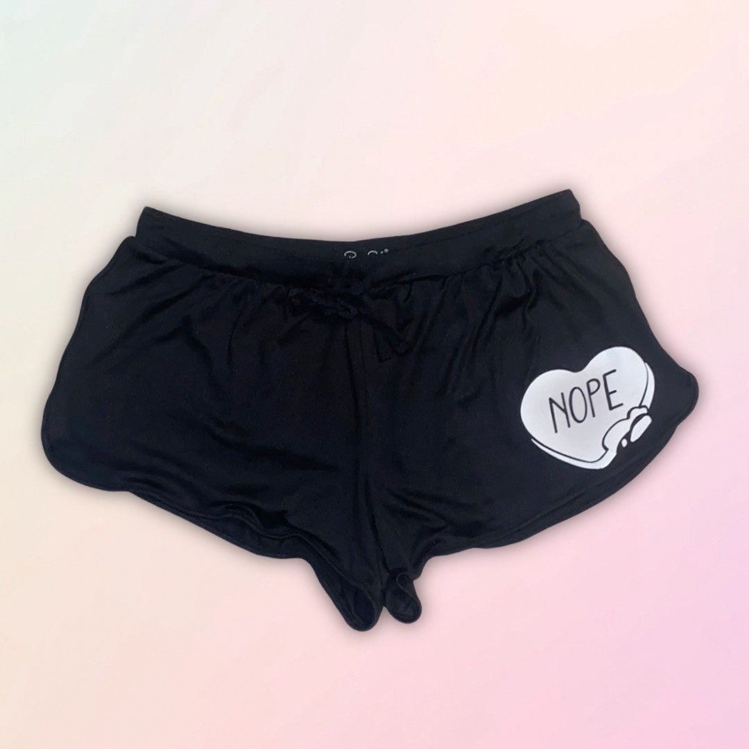 Vintage Rene Rafe, Retro, Candy Hearts “Nope”, Upcycled Sleep Shorts Size 32" / US 10 / IT 46 - 1 Thumbnail
