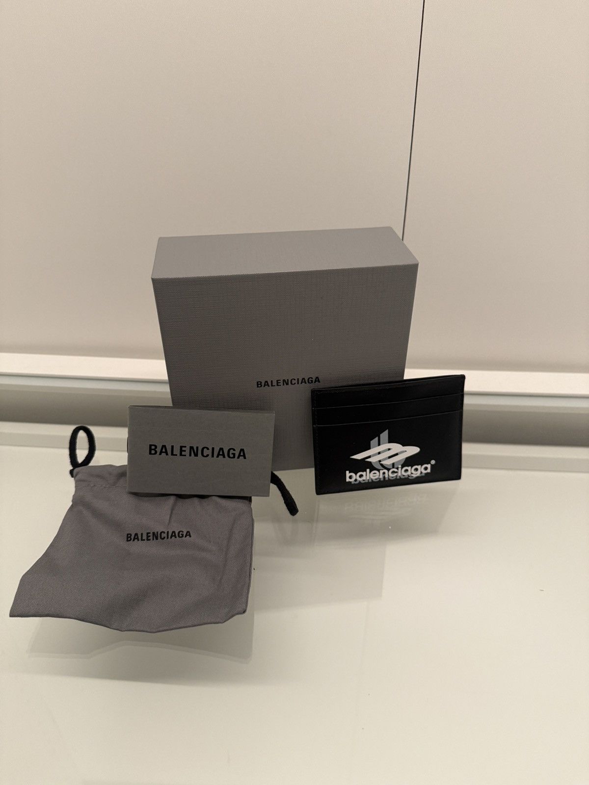 Balenciaga Cash leather card holder black