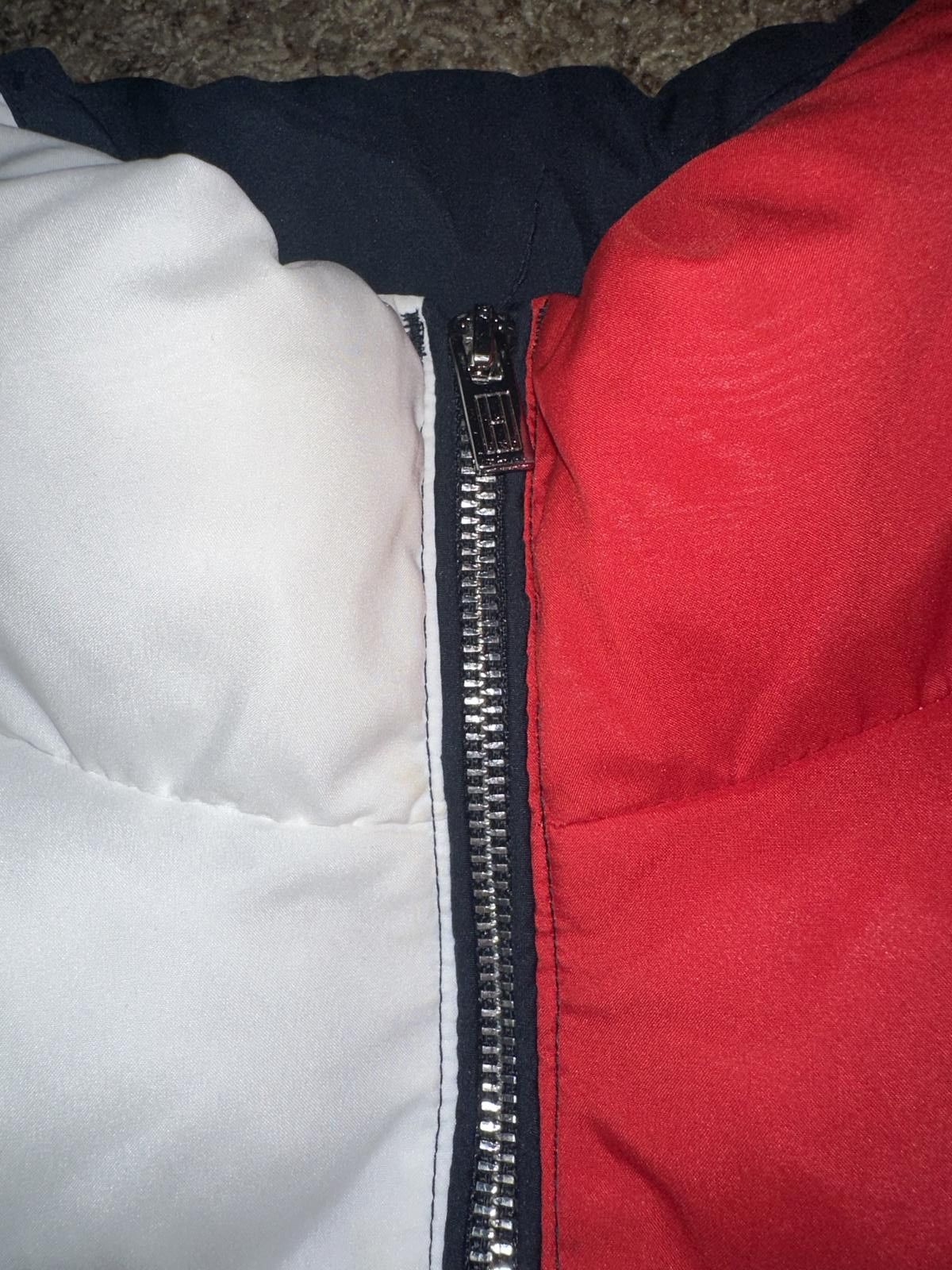 Tommy Hilfiger Womens Tommy Hilfigure Colorblocking Full-Zip Puffer Jacket Size XS / US 0-2 / IT 36-38 - 4 Thumbnail