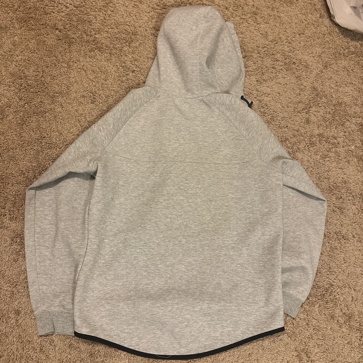 Nike Grey Nike tech fleece hoodie Size US L / EU 52-54 / 3 - 5 Thumbnail