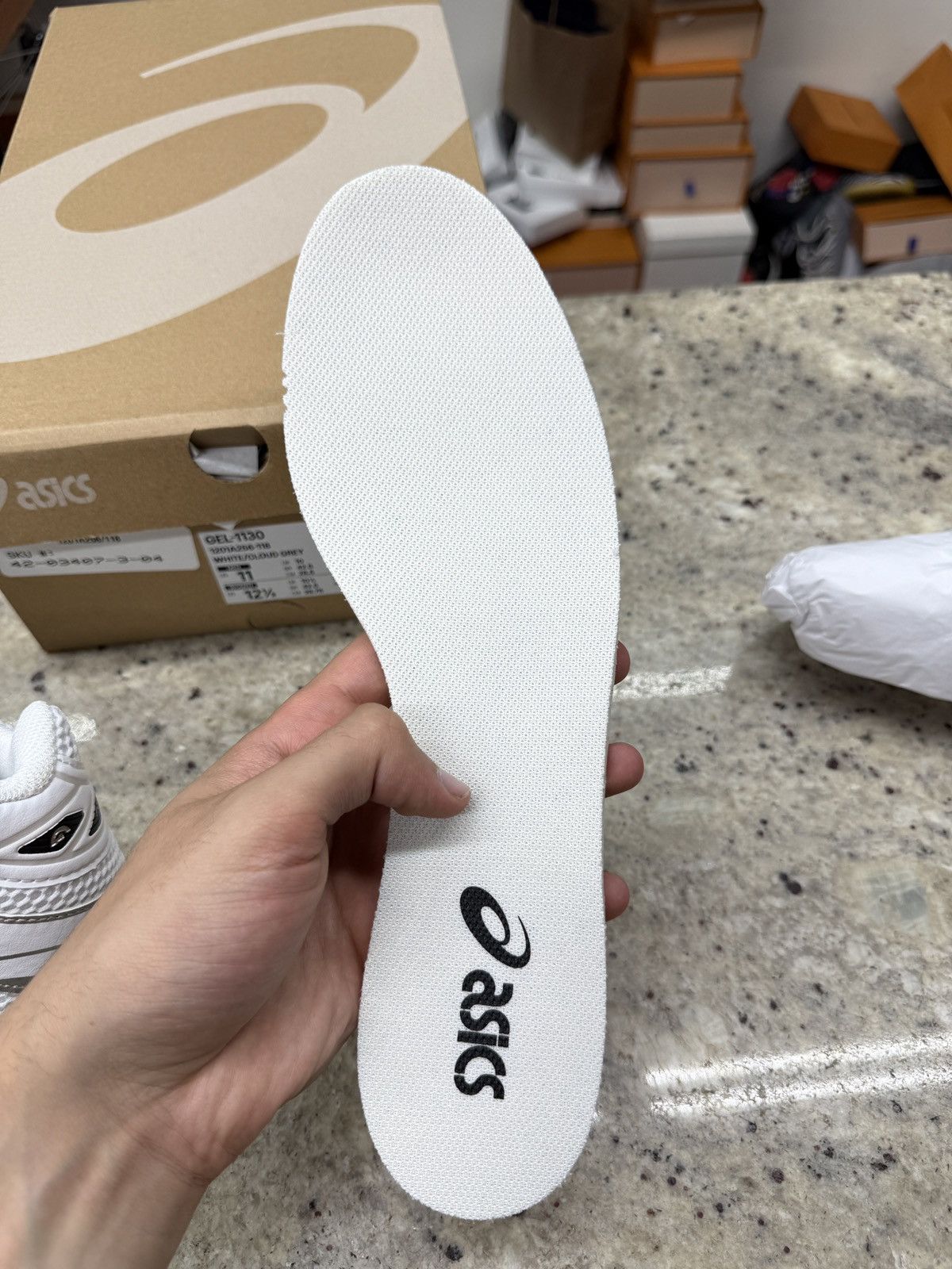 Asics Asic White/Cloud Grey 1130s Size US 11 / EU 44 - 8 Thumbnail