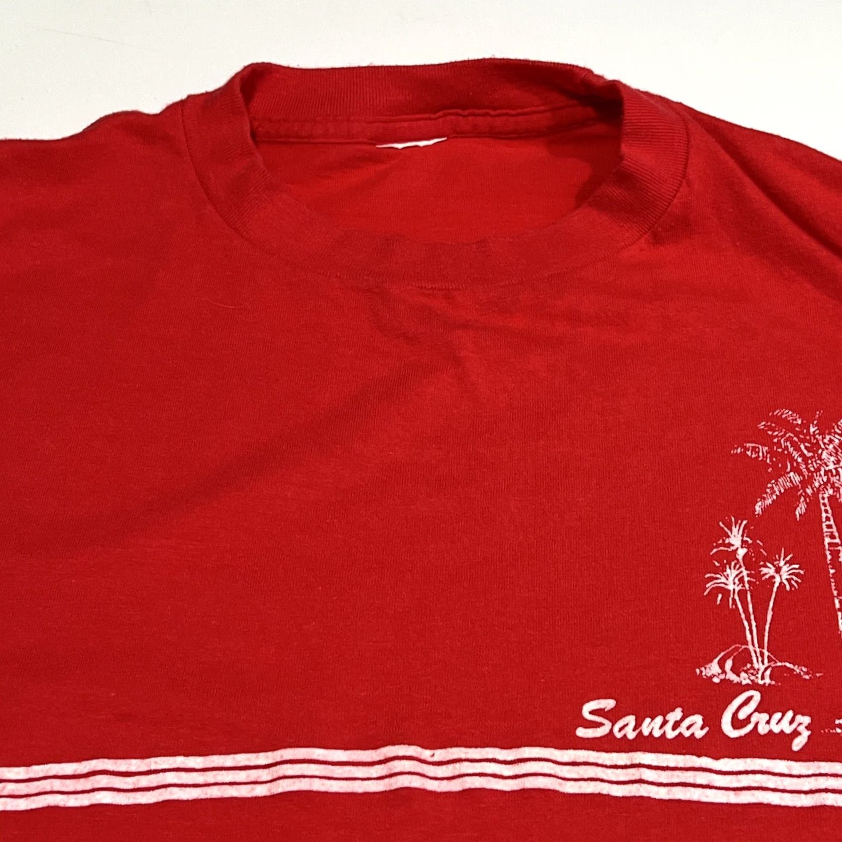 Vintage VINTAGE Santa Cruz Shirt L Unbranded Graphic Tee Red Palm Trees No Tag Unisex Short Sleeve 1980s Cotton Size US L / EU 52-54 / 3 - 3 Thumbnail