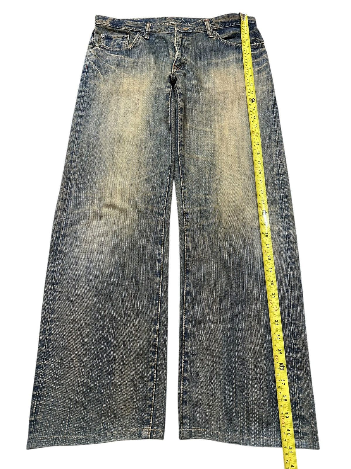 Japanese Brand Vintage Japanese Brand Mud Wash Style Baggy Jeans Size US 35 - 12 Thumbnail