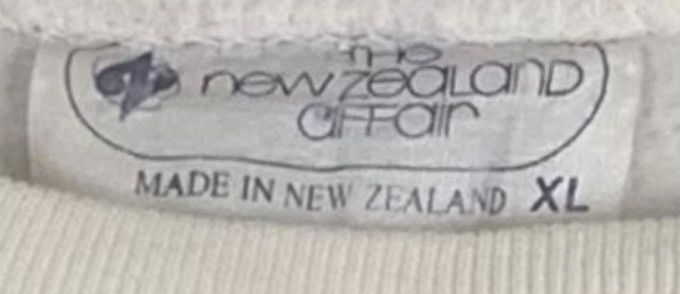 Vintage Vintage The New Zealand Affair Crewneck Sweatshirt Size US XL / EU 56 / 4 - 10 Thumbnail