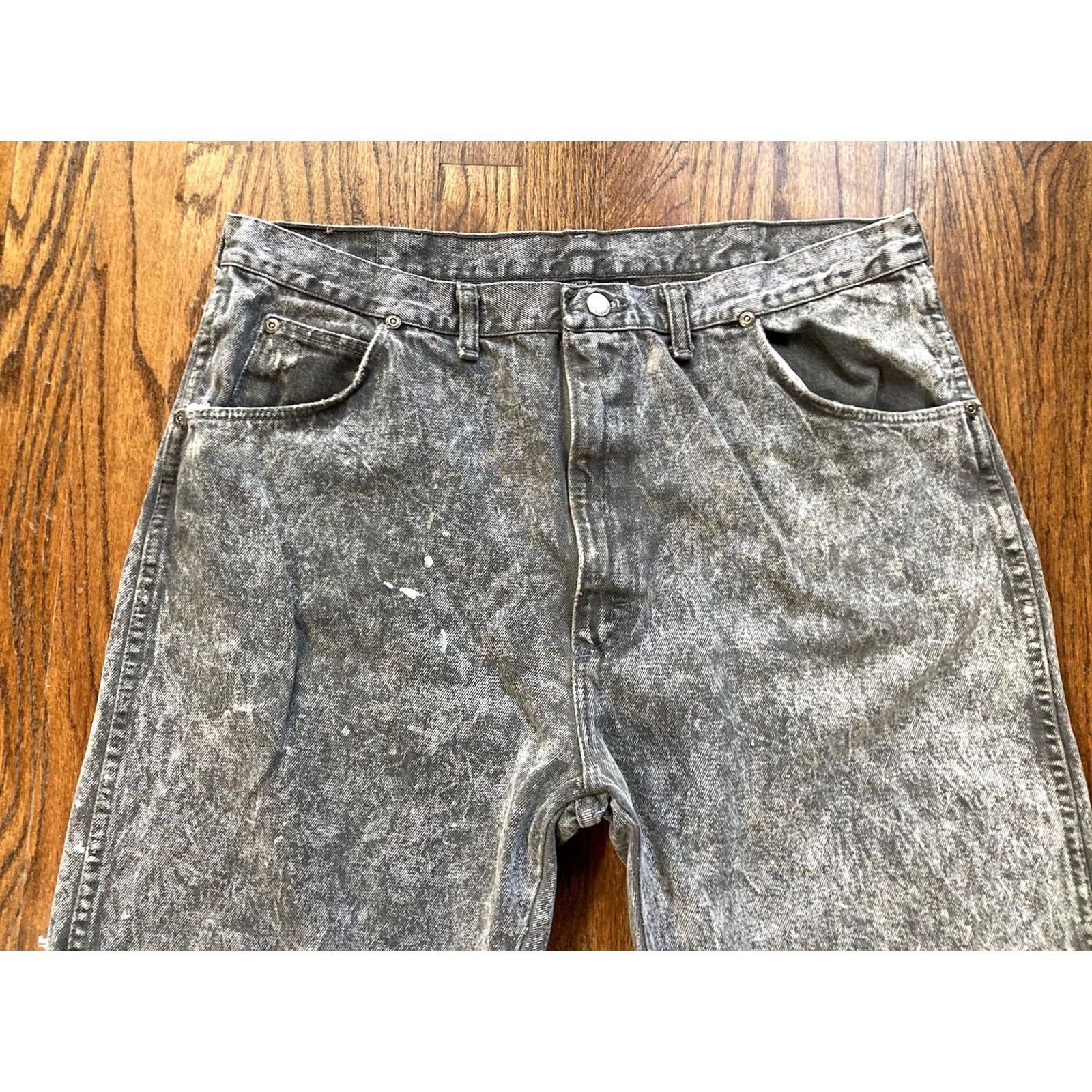 Wrangler VINTAGE Wrangler Jeans Mens 40x32 (fits 35x30) Acid Washed Gray USA Made Grunge Size US 40 / EU 56 - 2 Thumbnail