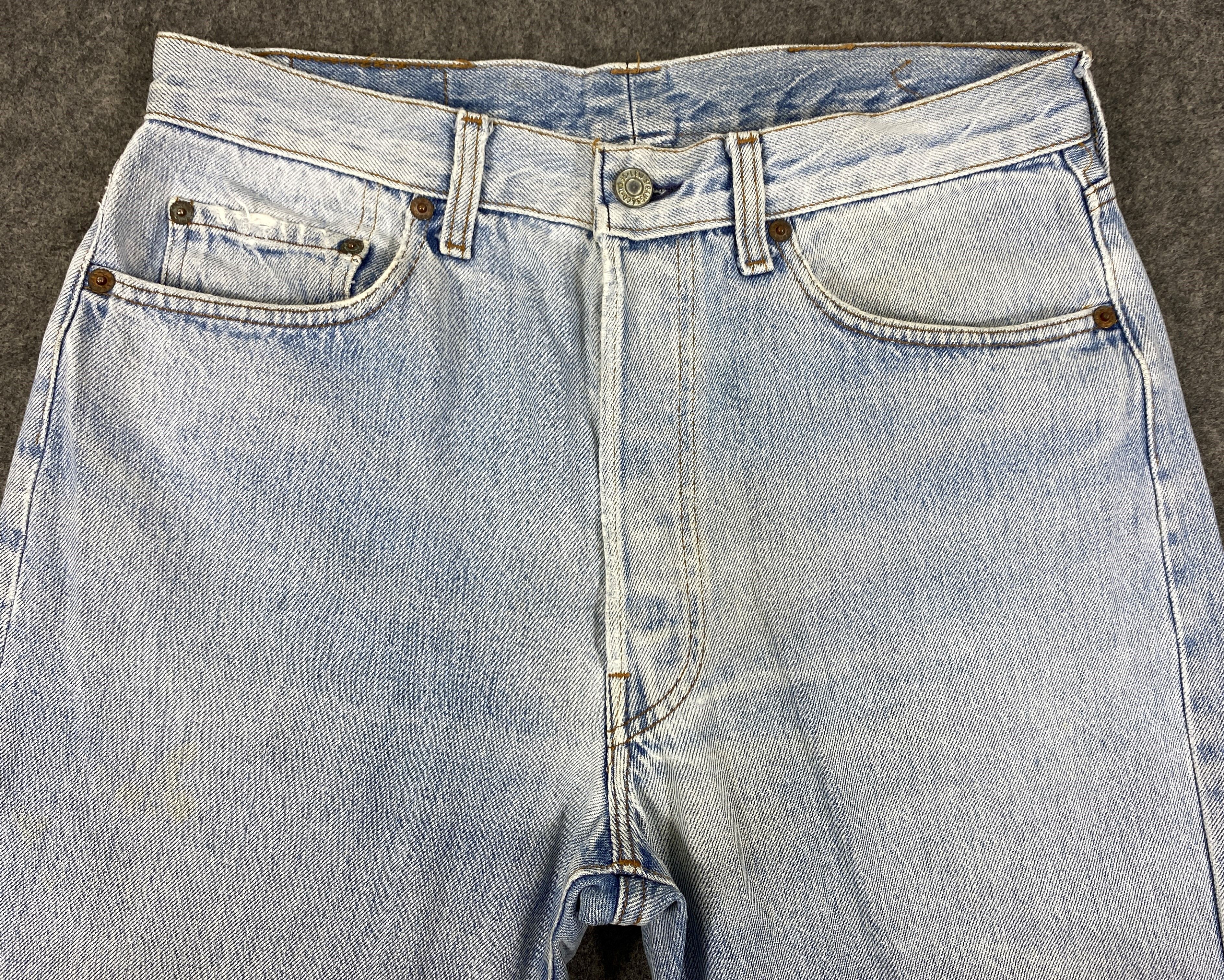 Levi's Light Blue Wash Vintage Levis 501 Jeans 30x29.5 - JN3146 Size US 30 / EU 46 - 3 Thumbnail