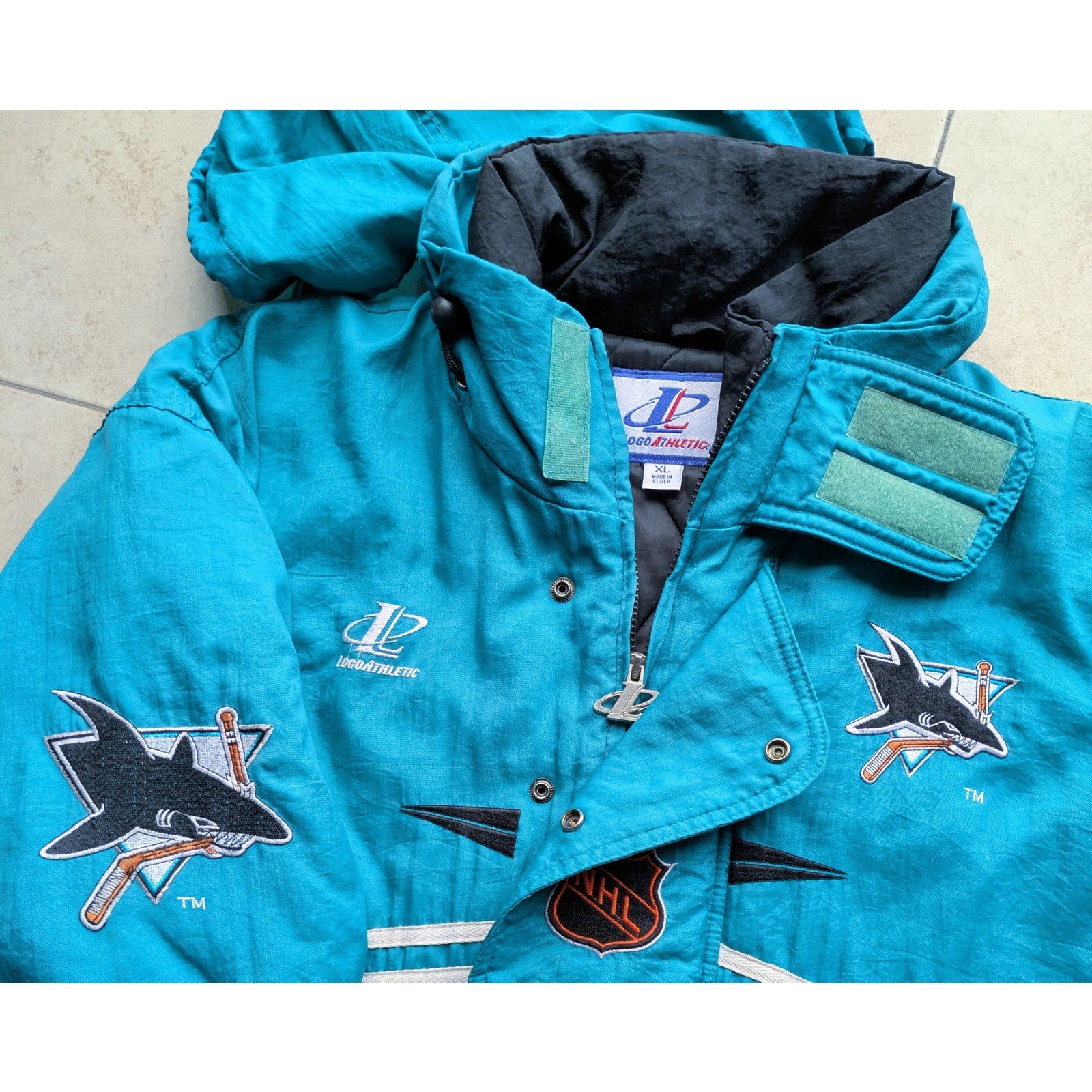 NHL × Starter San Jose Sharks 90s puffer jacket Spellout XL teal NHL vtg Size US XL / EU 56 / 4 - 4 Thumbnail