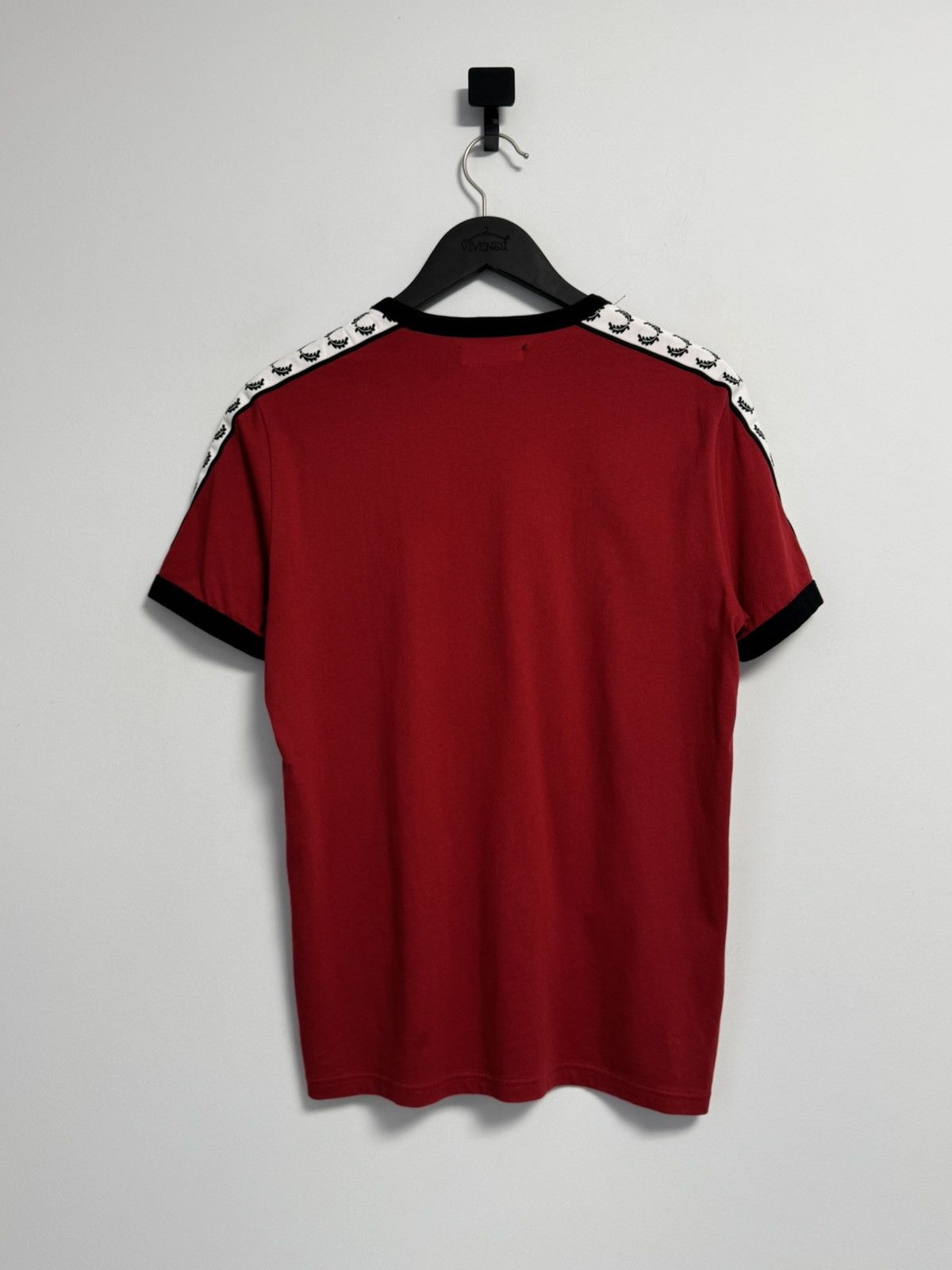 Fred Perry Fred Perry T-Shirt Vintage Y2K style Size US M / EU 48-50 / 2 - 11 Thumbnail