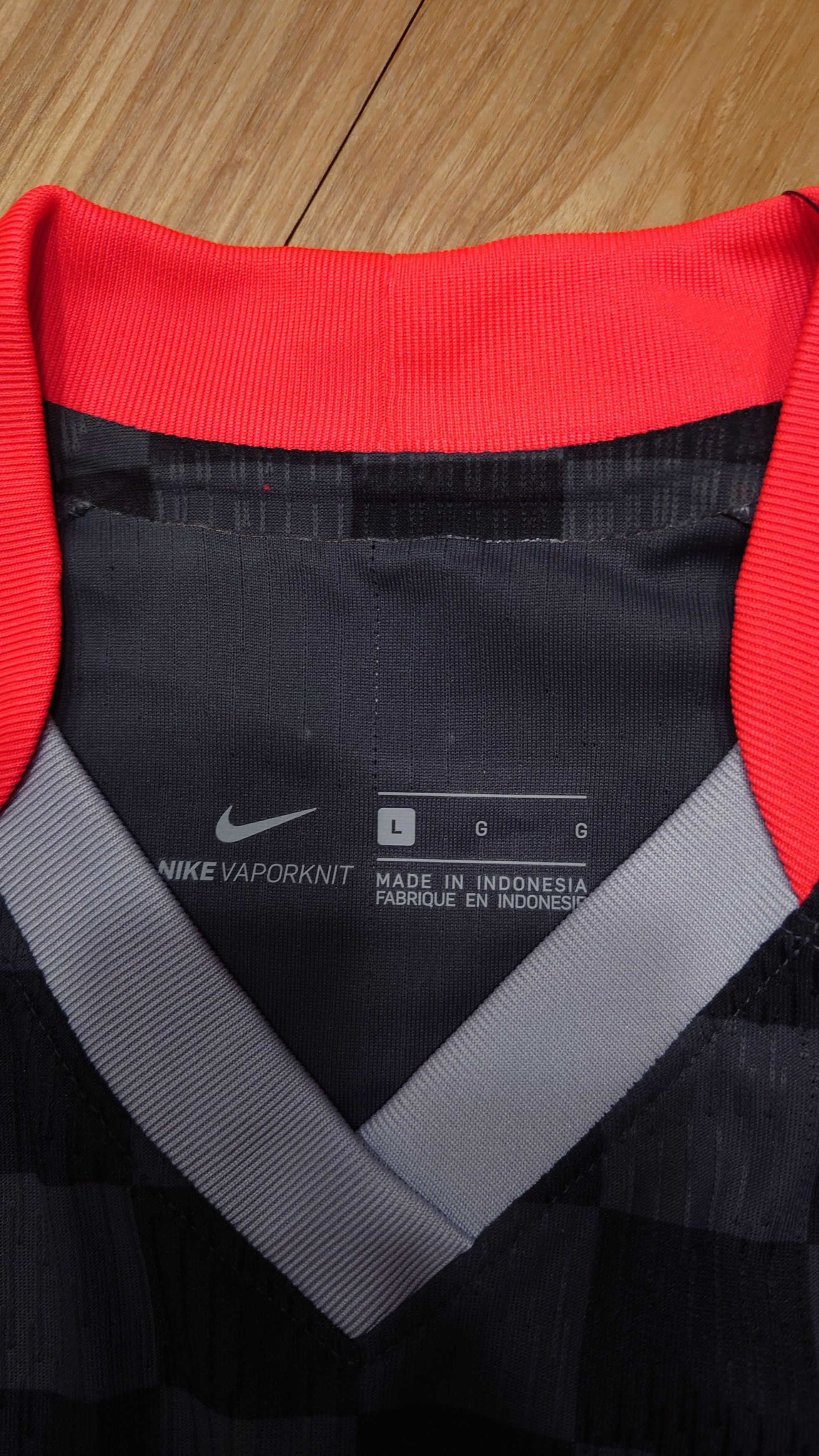 Nike Liverpool Black Red Away Player version Minamino Size US L / EU 52-54 / 3 - 3 Thumbnail