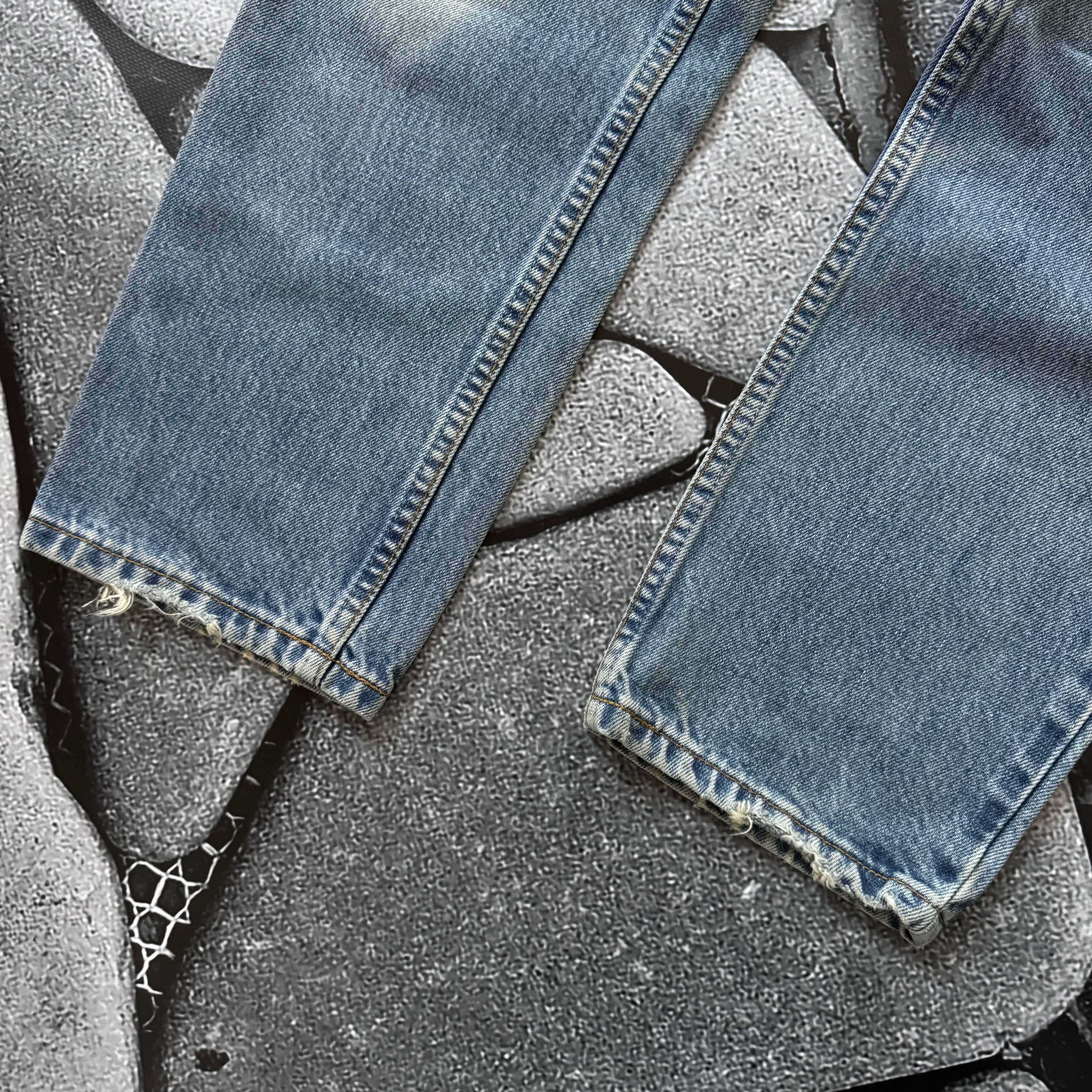 Levi's × Vintage LEVI'S FADED VINTAGE JEANS USA 90S ORANGE TAB Size US 31 - 6 Thumbnail