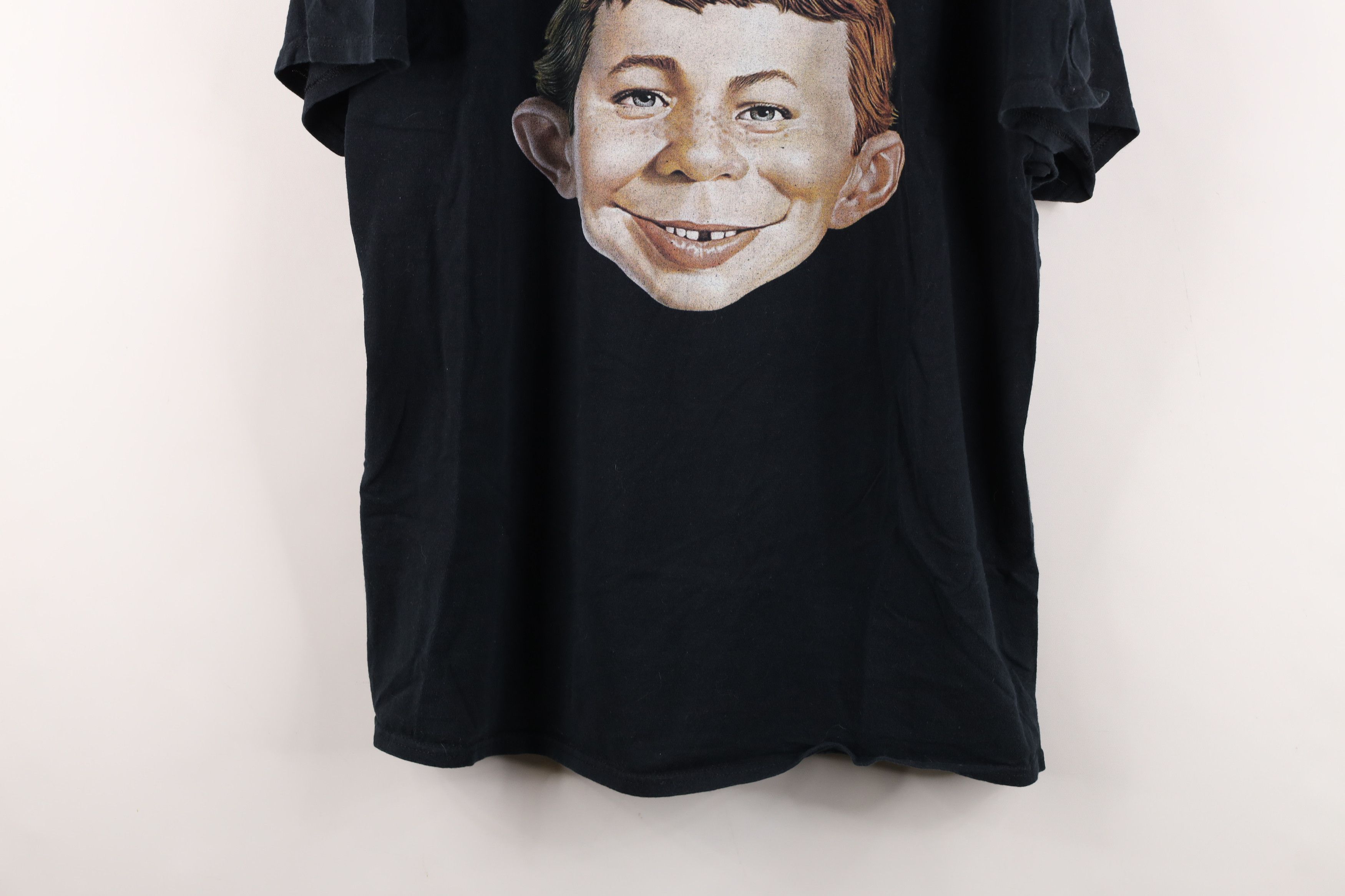 Vintage Vintage Alfred E Neuman Face Short Sleeve T-Shirt Black Size US XL / EU 56 / 4 - 3 Thumbnail