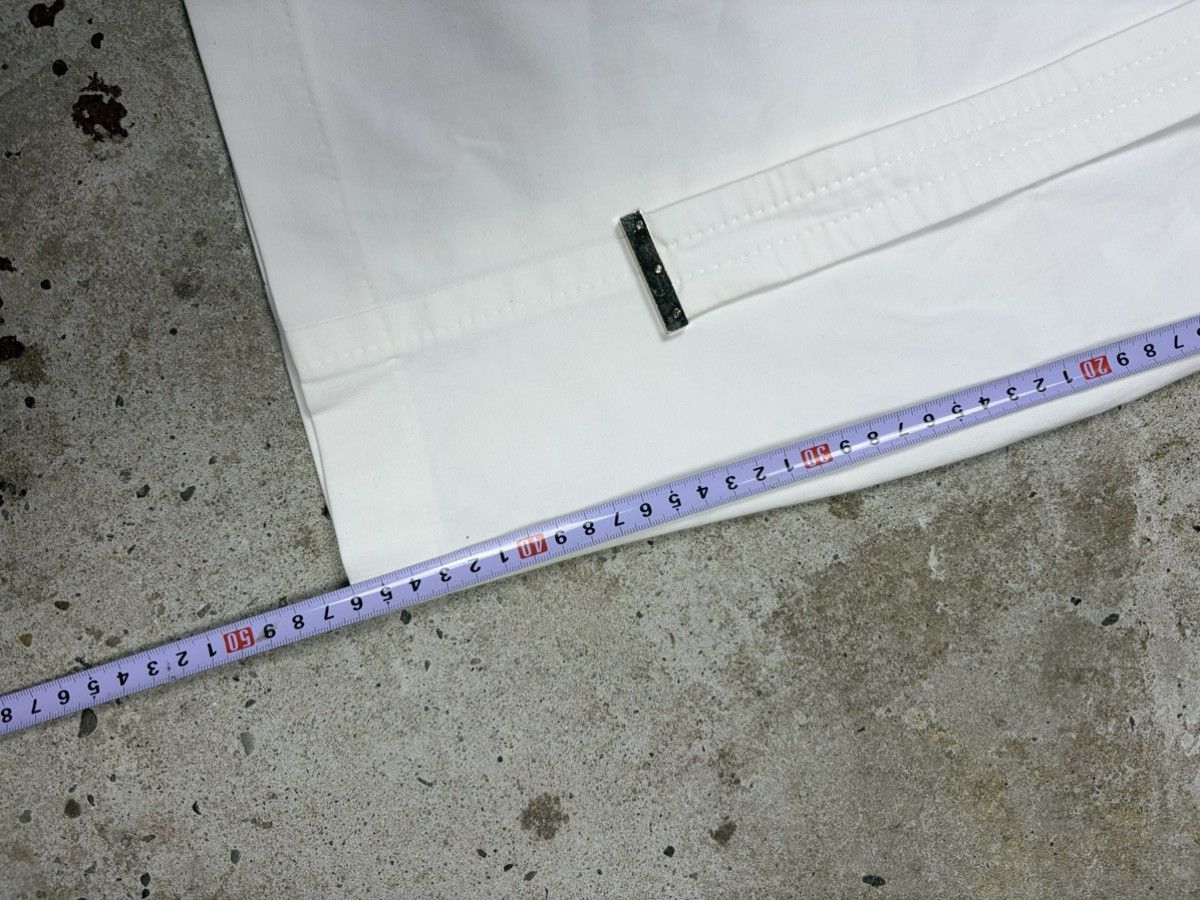 Gucci Gucci 2005 White Mini Skirt Belted Gold Logo Emblished Size 28" / US 6 / IT 42 - 16 Thumbnail
