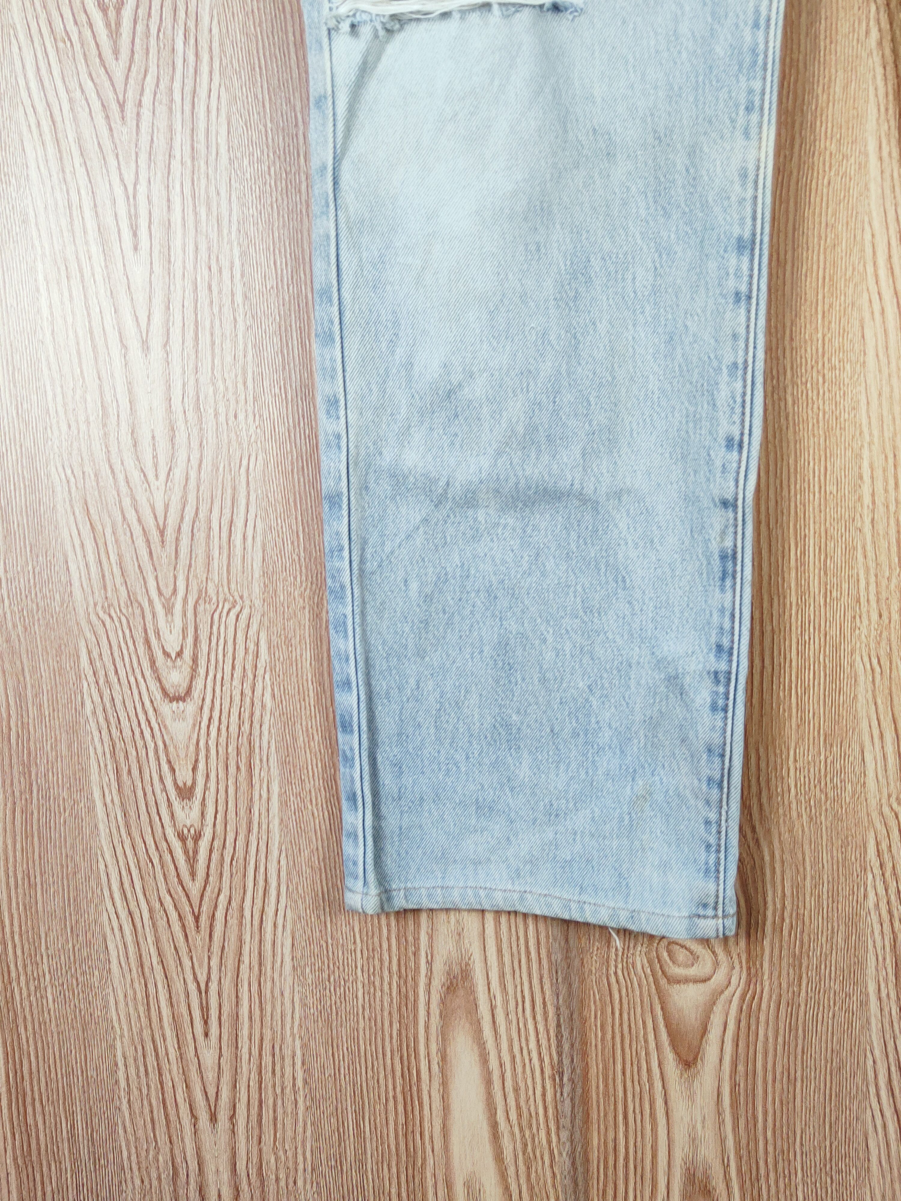 Japanese Brand Maverick Light Blue Distressed Ripped Jeans #W219 Size US 34 / EU 50 - 4 Thumbnail