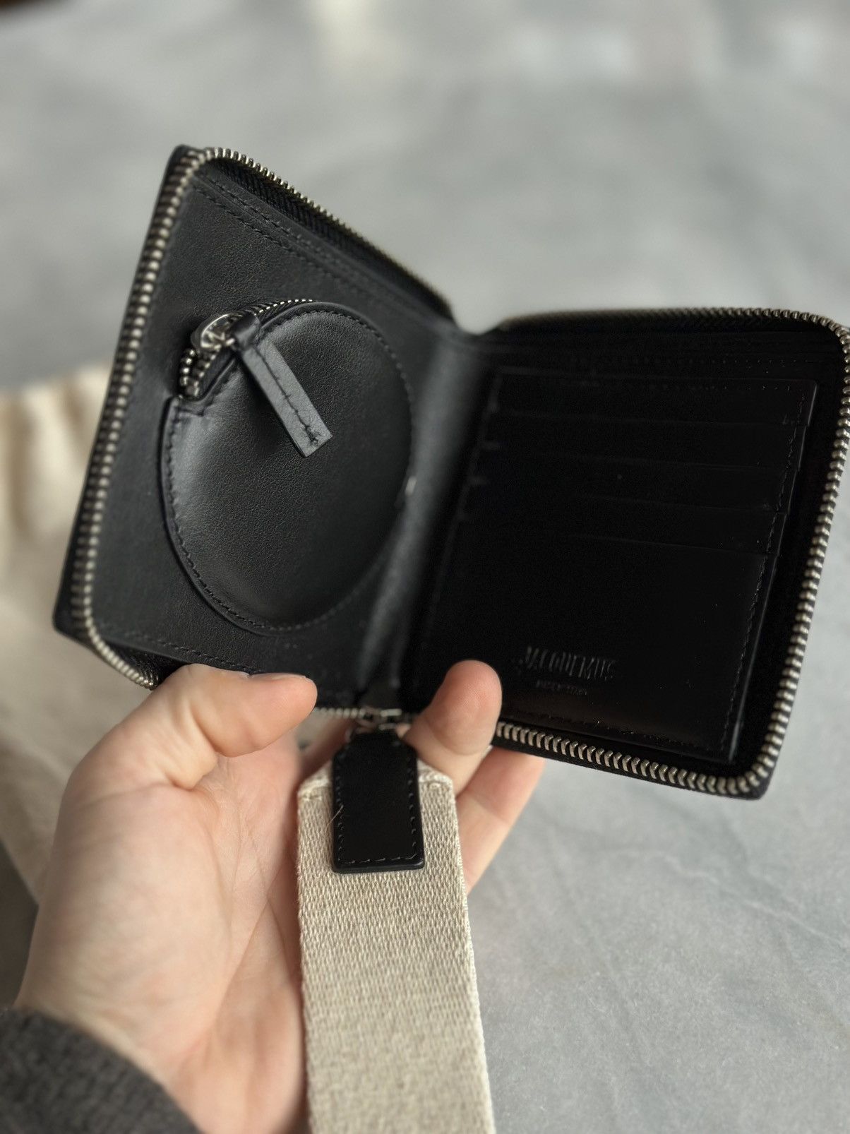Jacquemus JACQUEMUS LE CARRÉ ROND 100% Leather zip around wallet Size ONE SIZE - 5 Thumbnail