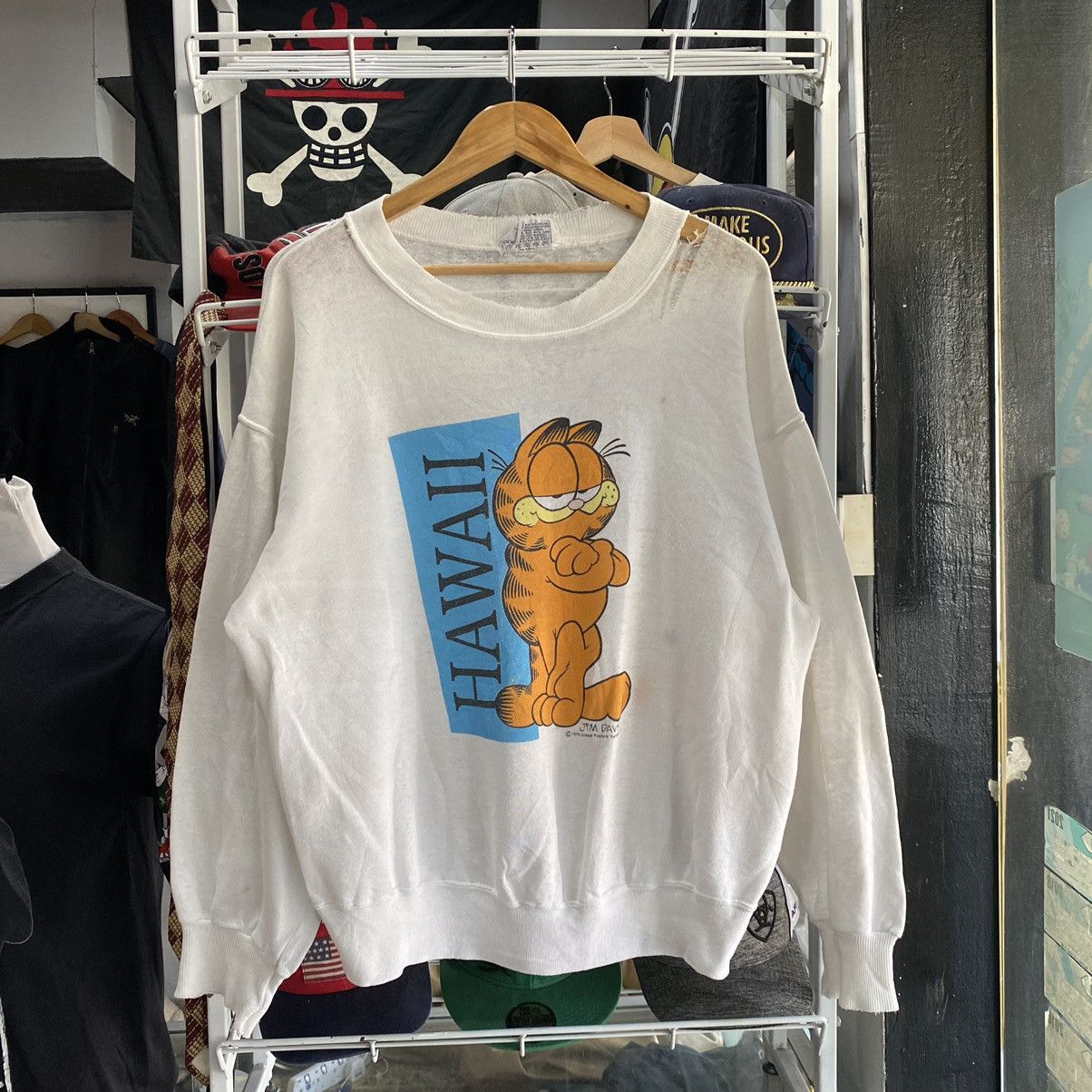 Vintage Garfield Crewneck Sweatshirt 1978 Vintage White Size US L / EU 52-54 / 3 - 1 Thumbnail