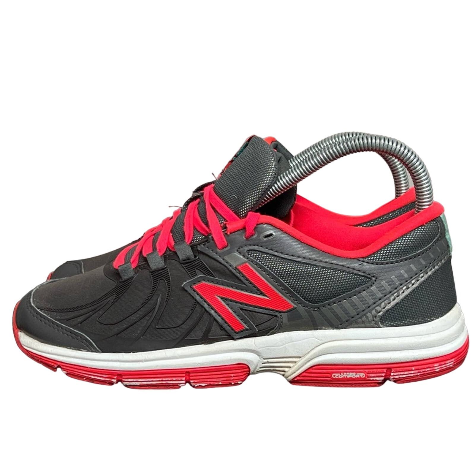 New Balance New Balance Women's Lace Up Cross Training Shoes SIZE 6 Size US 6 / IT 36 - 1 Thumbnail