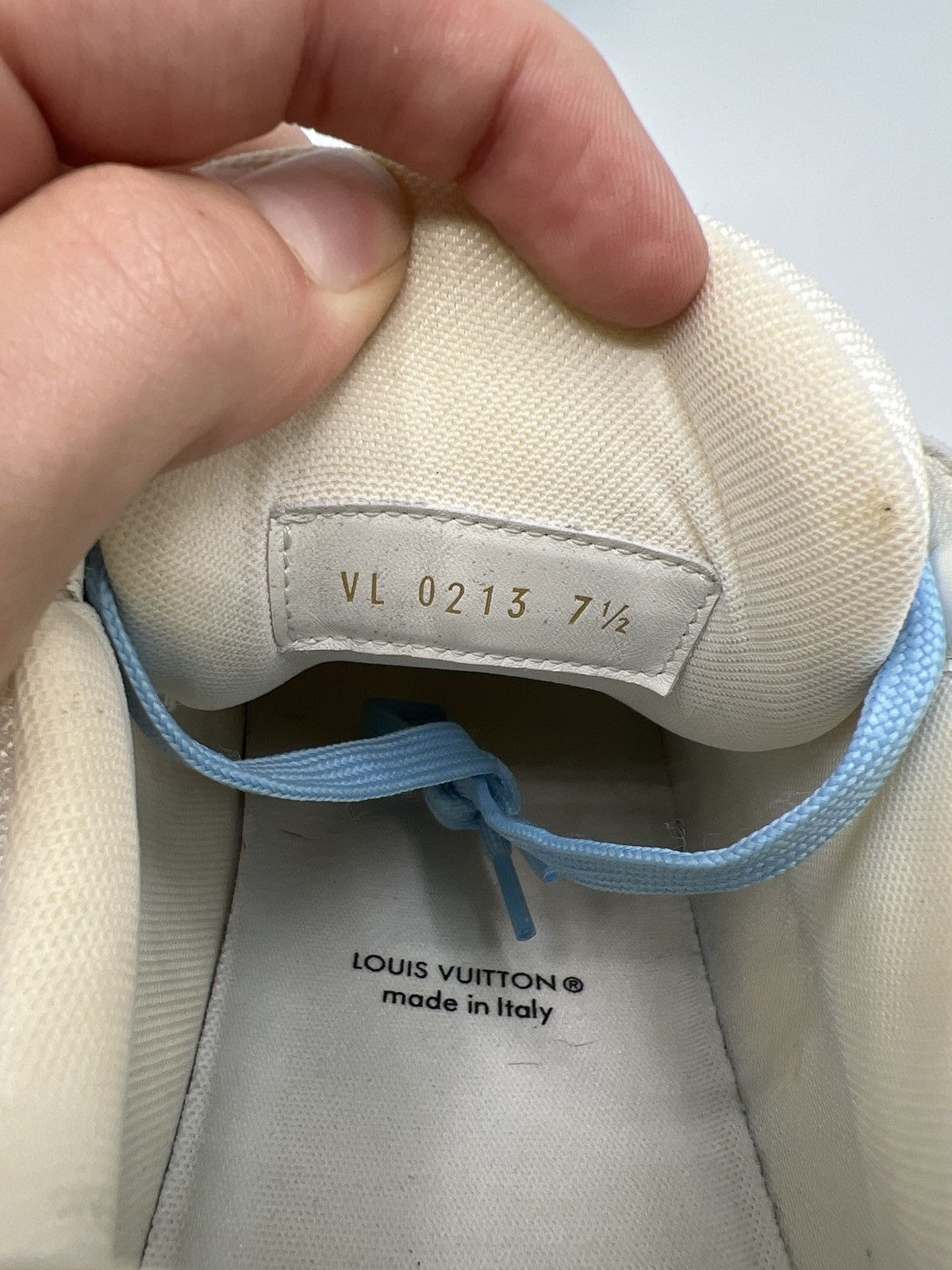 Louis Vuitton Louis Vuitton Sky Blue Trainers LV8 (PreOwned) (No Box) Size US 7.5 / EU 40-41 - 8 Thumbnail