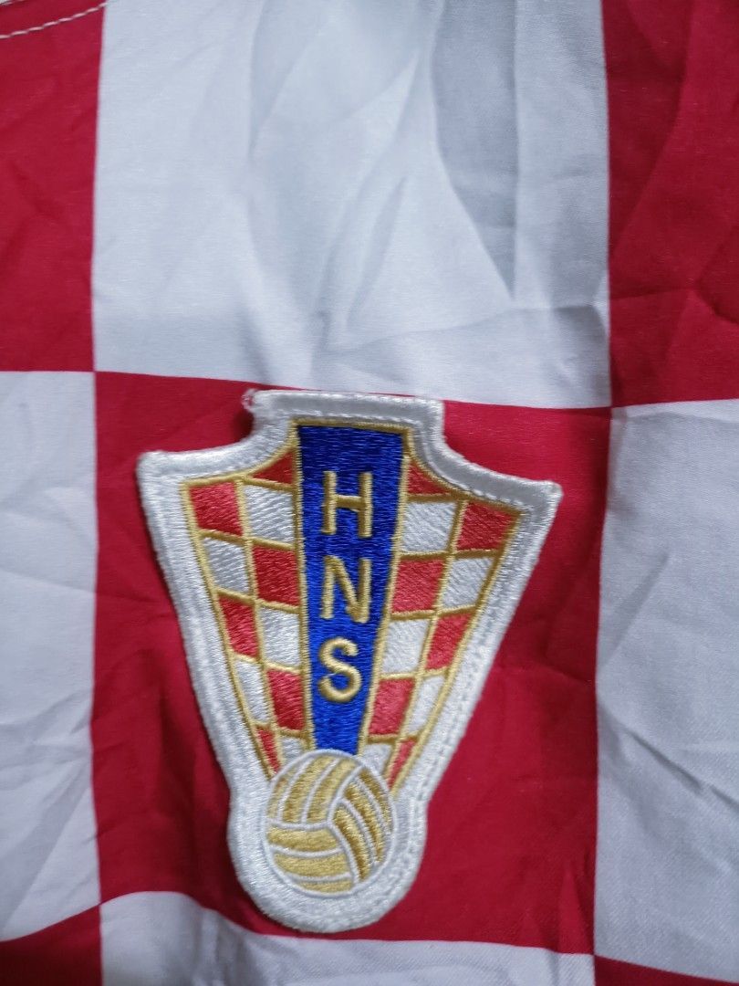 Nike 🇭🇷 2002 Nike Croatia Home Jersey WC | Made in Portugal (M) Size US M / EU 48-50 / 2 - 3 Thumbnail