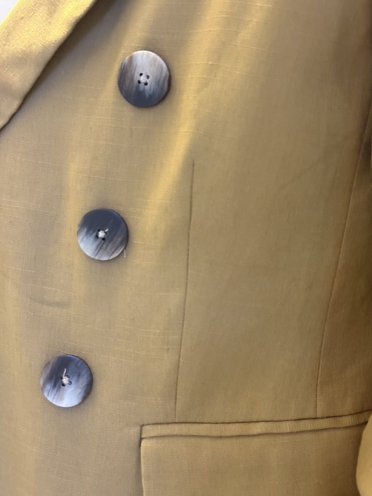 Veronica Beard Tan veronica beard blazer size 6 Size M / US 6-8 / IT 42-44 - 3 Thumbnail