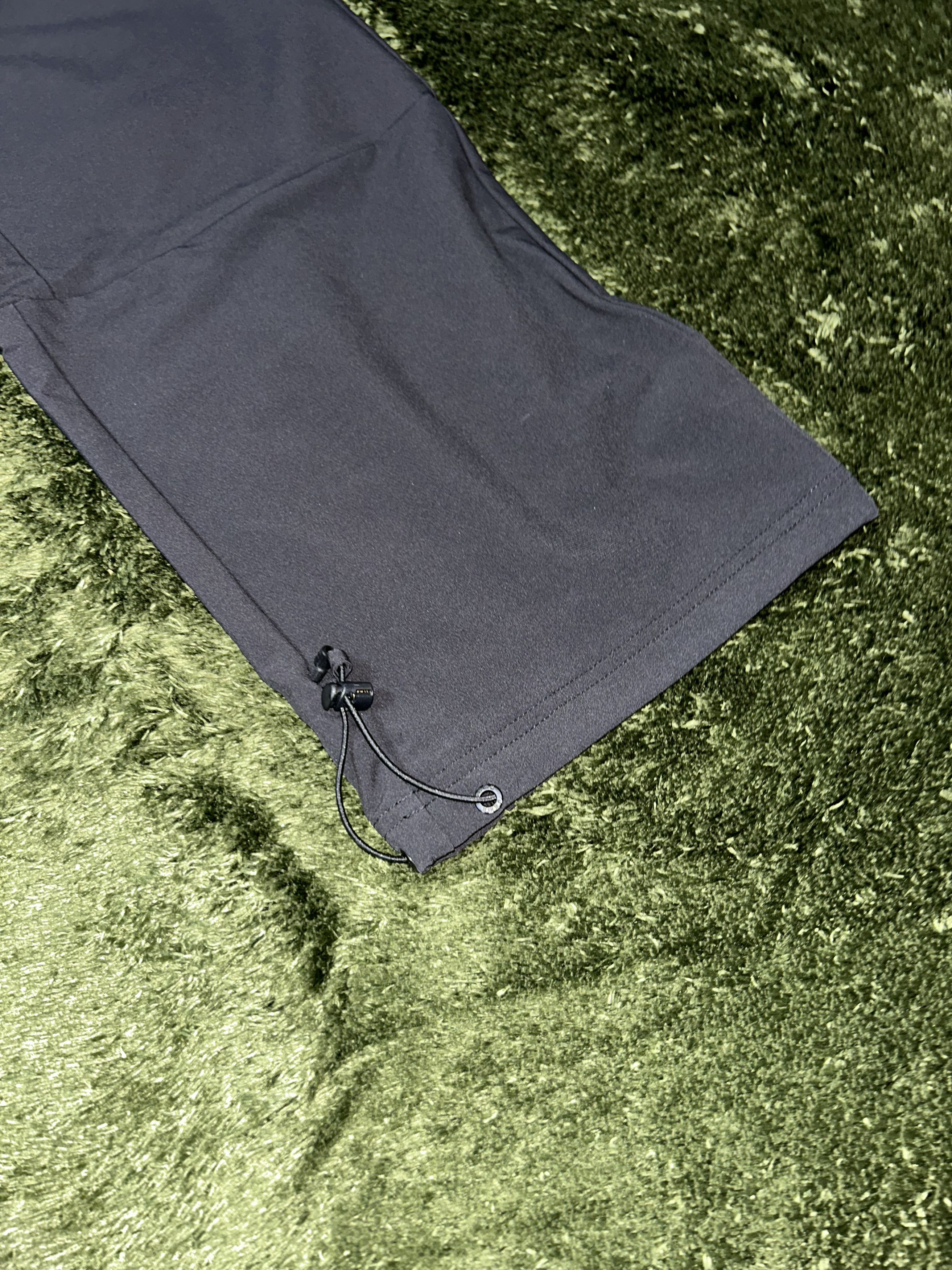 Pleasures × Puma [M] pleasures X puma cargo pants black Size US 34 / EU 50 - 6 Thumbnail