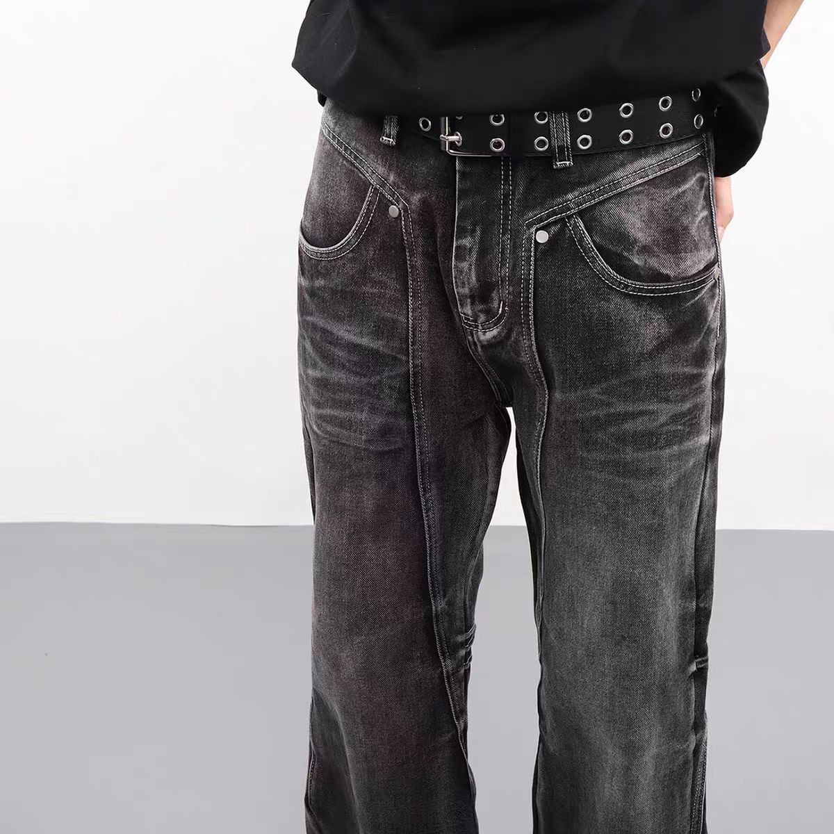 Japanese Brand × Vintage Washed Black Distressed Loose Hip Hop Jeans Size US 32 / EU 48 - 3 Thumbnail