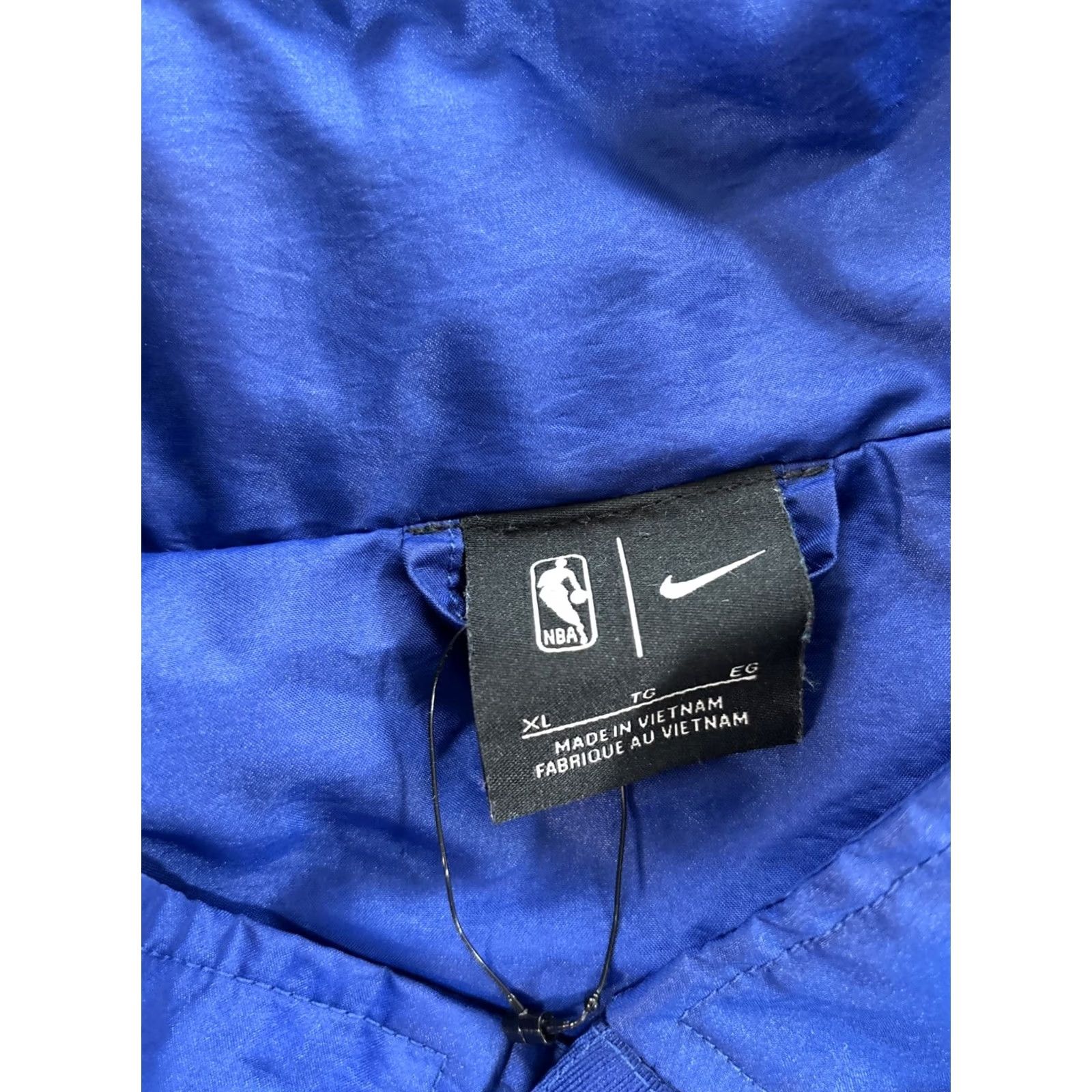 Nike NWT Nike Jacket XL Mens Blue Windbreaker 76ers NBA Kangaroo Av0635-495 Track Activewear Size US XL / EU 56 / 4 - 4 Thumbnail