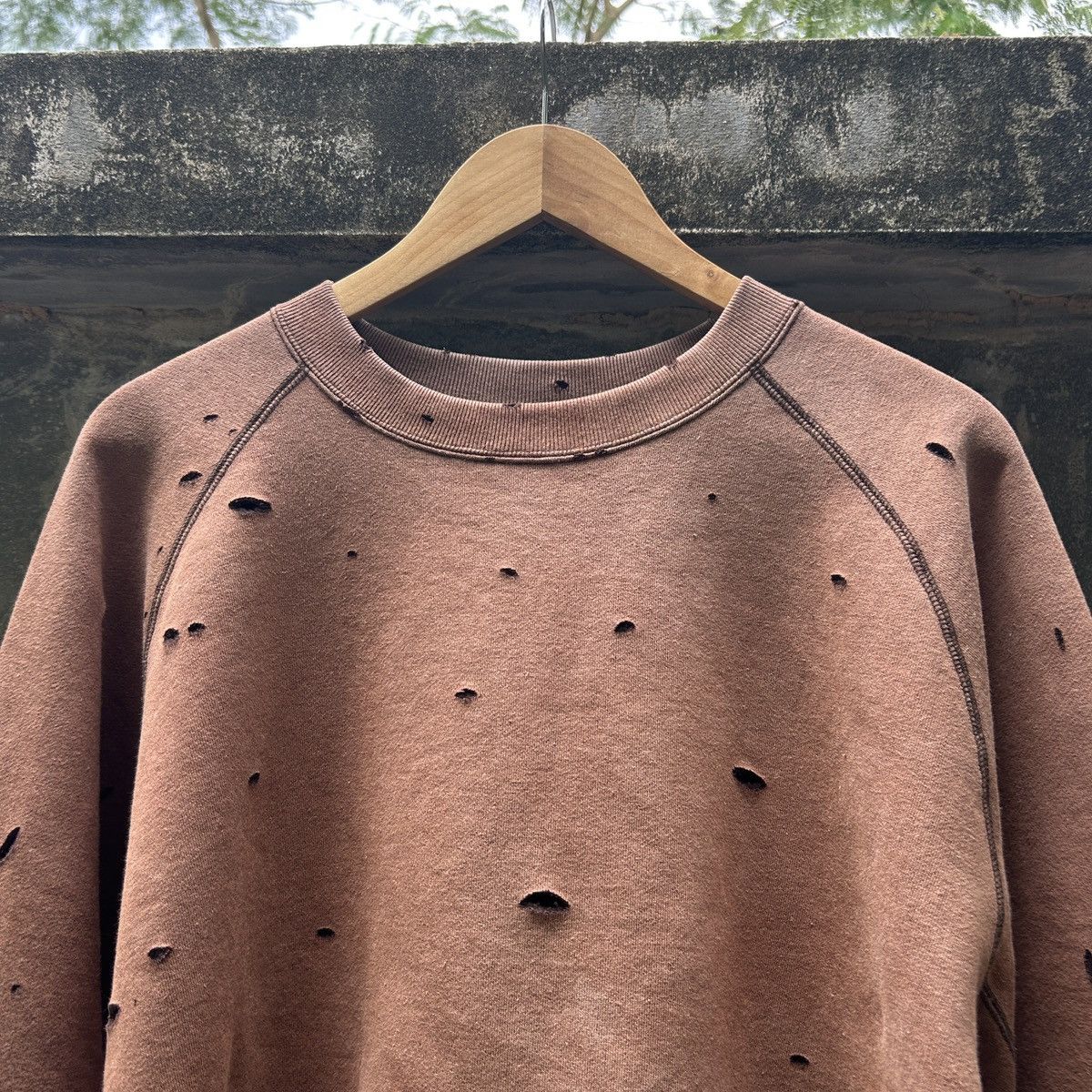 Russell Athletic × Vintage Vintage Thrashed Sun Faded Discus Athletic Brown 🍫 Size US L / EU 52-54 / 3 - 4 Thumbnail