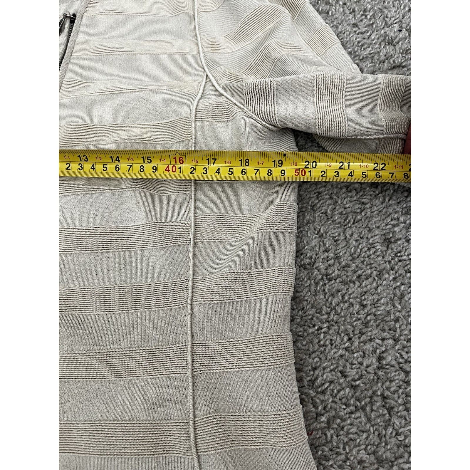 Giorgio Armani Giorgio Armani Jacket W IT 50 Beige Made In Italy Designer Size L / US 10 / IT 46 - 14 Thumbnail
