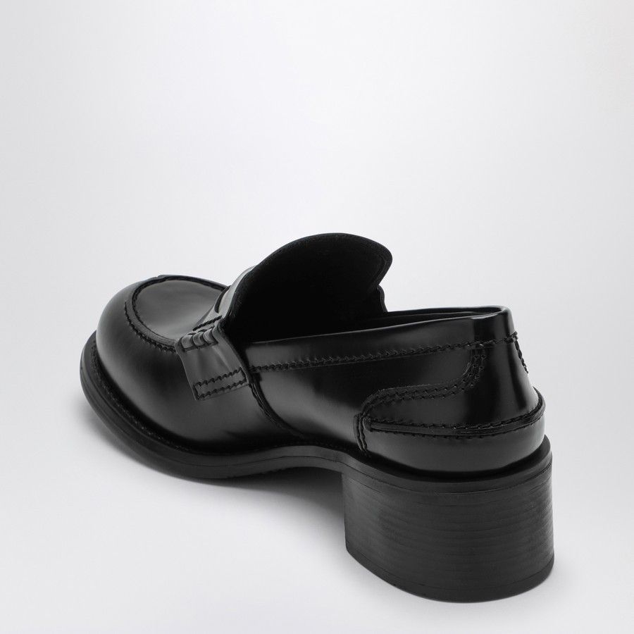 o1d2blof0824 Brushed Leather Loafer in Black