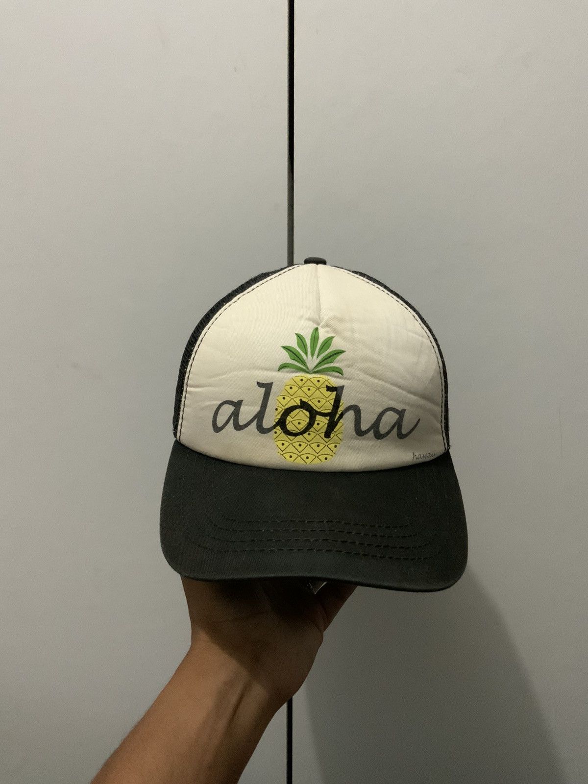 If Six Was Nine Aloha Hawaii Faded Black Trucker Hat Size ONE SIZE - 5 Thumbnail