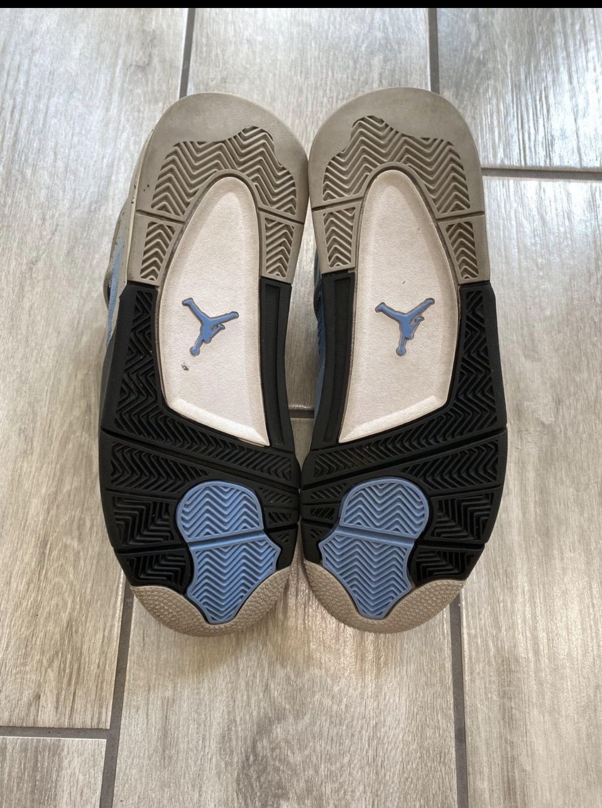 Jordan Brand Jordan 4 Retro University Blue Size US 12 / EU 45 - 5 Thumbnail