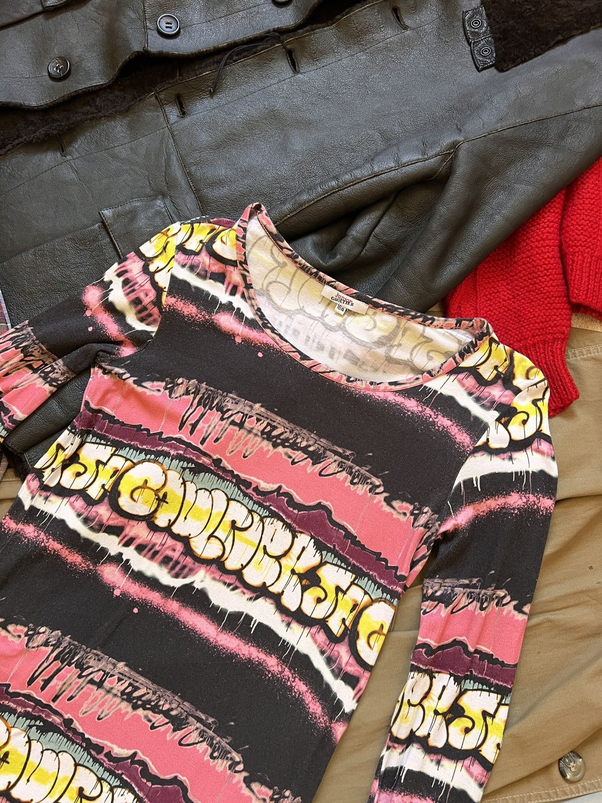 Jean Paul Gaultier Jean Paul Gaultier Vintage Graffiti Blouse Size M / US 6-8 / IT 42-44 - 8 Thumbnail