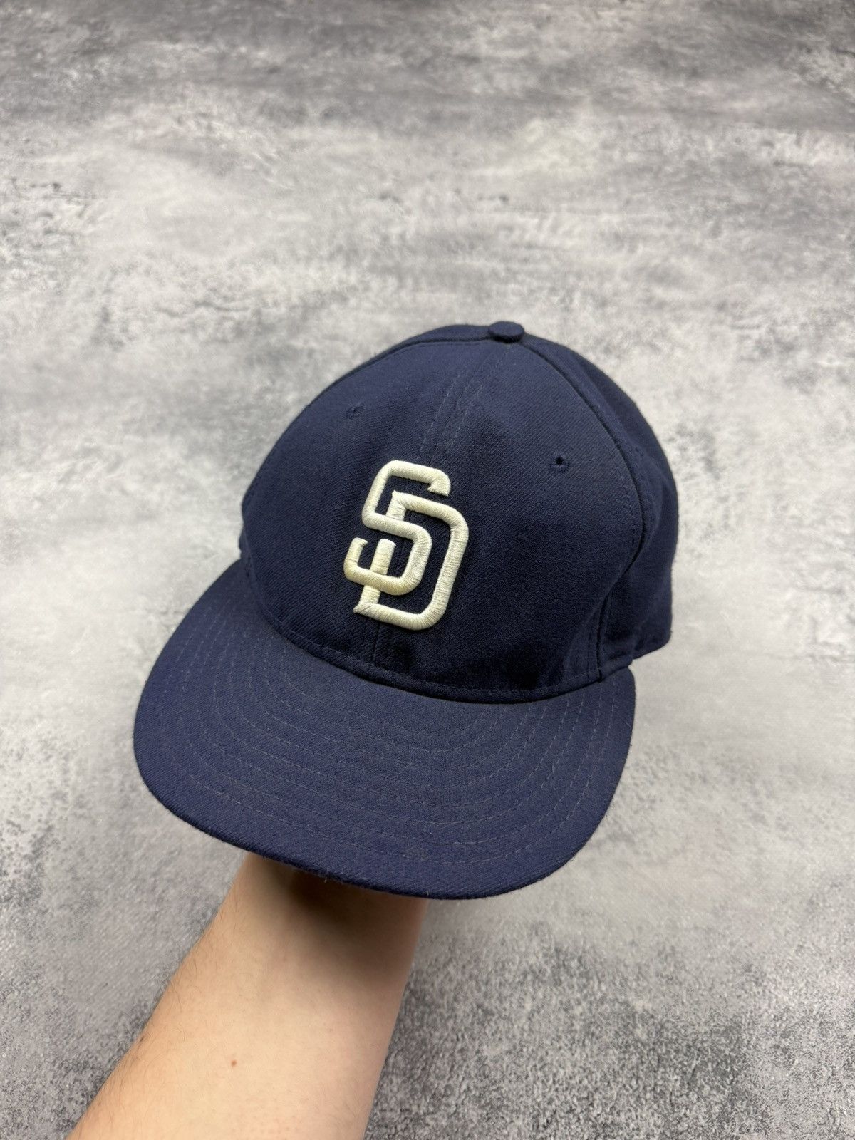 New Era Vintage New Era San Diego Padres Fitted Hat Cap Snapback Size ONE SIZE - 1 Thumbnail